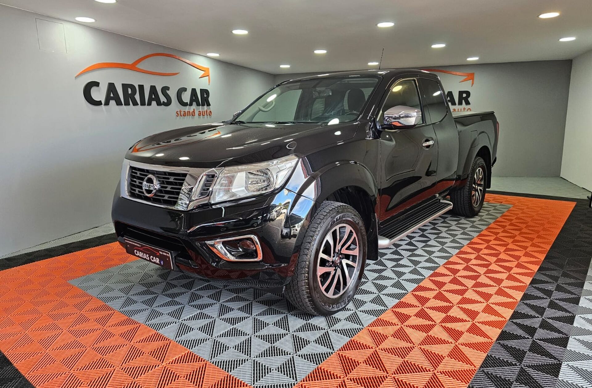 NISSAN Navara 2.3 dCi CD 4WD Vis.Bu.B.Dif.