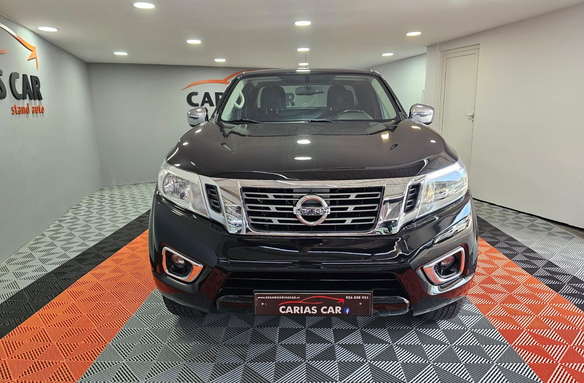 NISSAN Navara 2.3 dCi CD 4WD Vis.Bu.B.Dif.