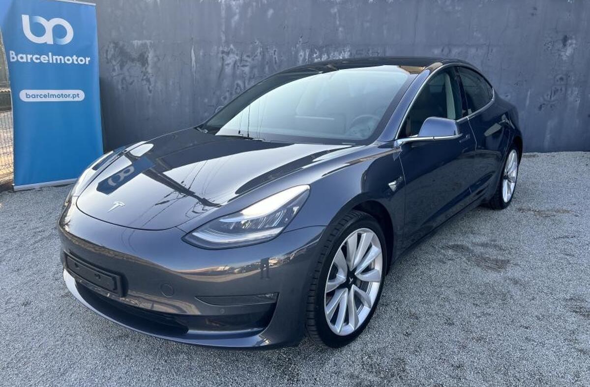 TESLA Model 3 Long-Range Dual Motor AWD