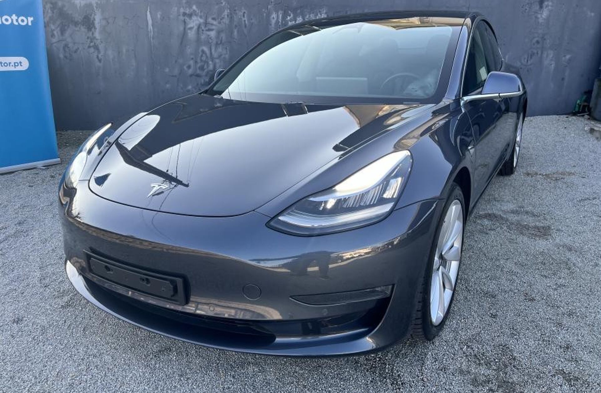 TESLA Model 3 Long-Range Dual Motor AWD