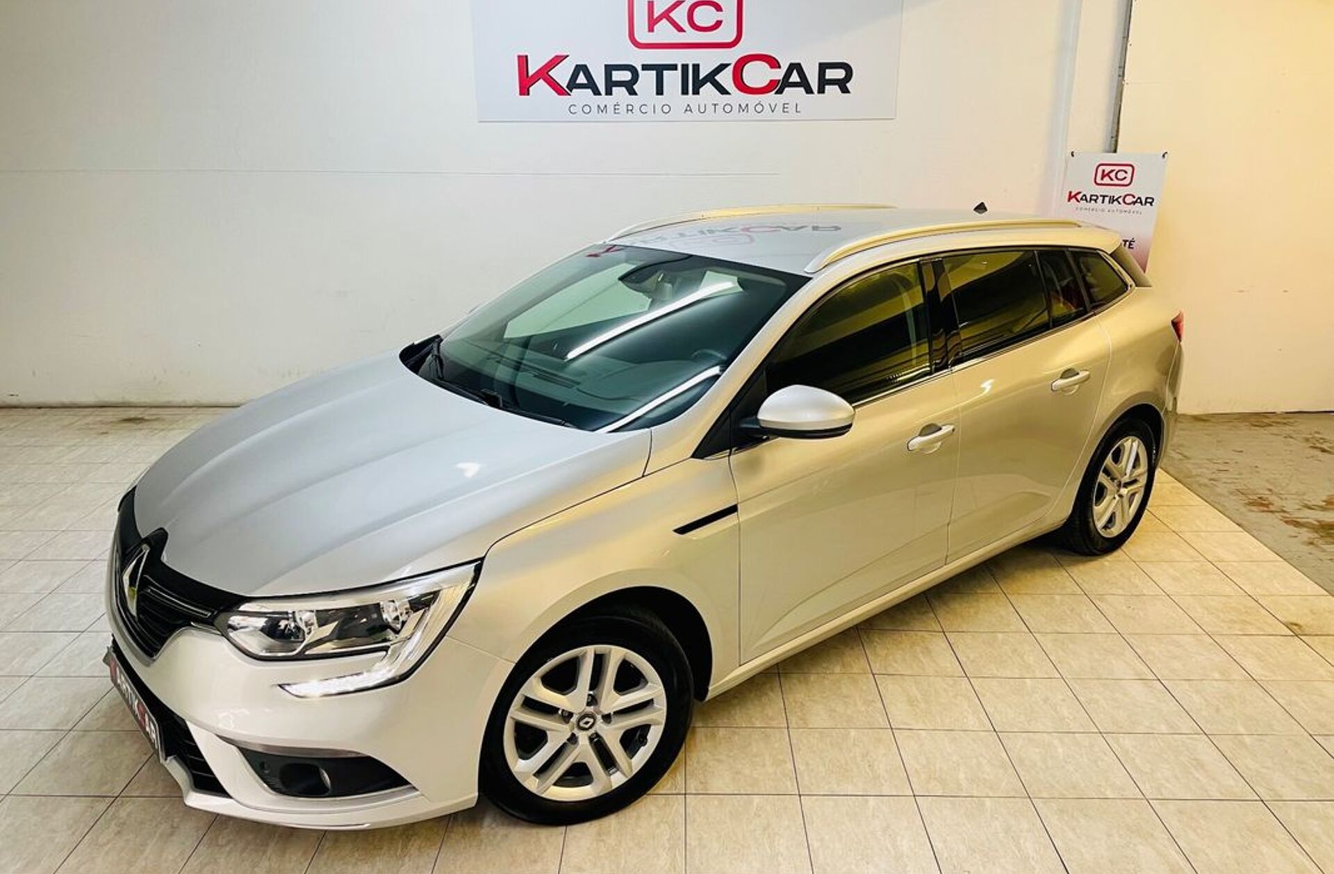 RENAULT Mégane 1.5 Blue dCi Intens