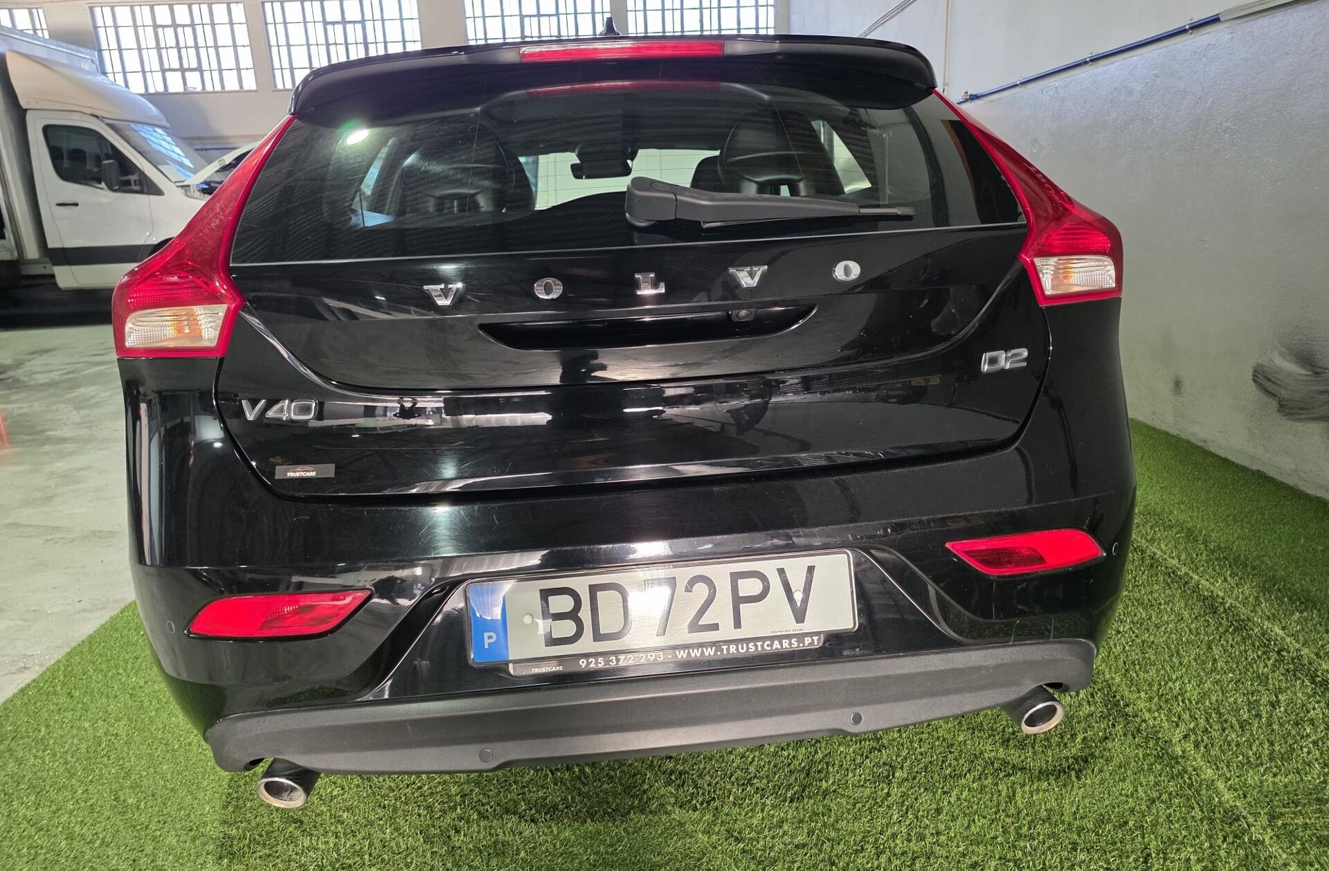 VOLVO V40 2.0 D2 Momentum