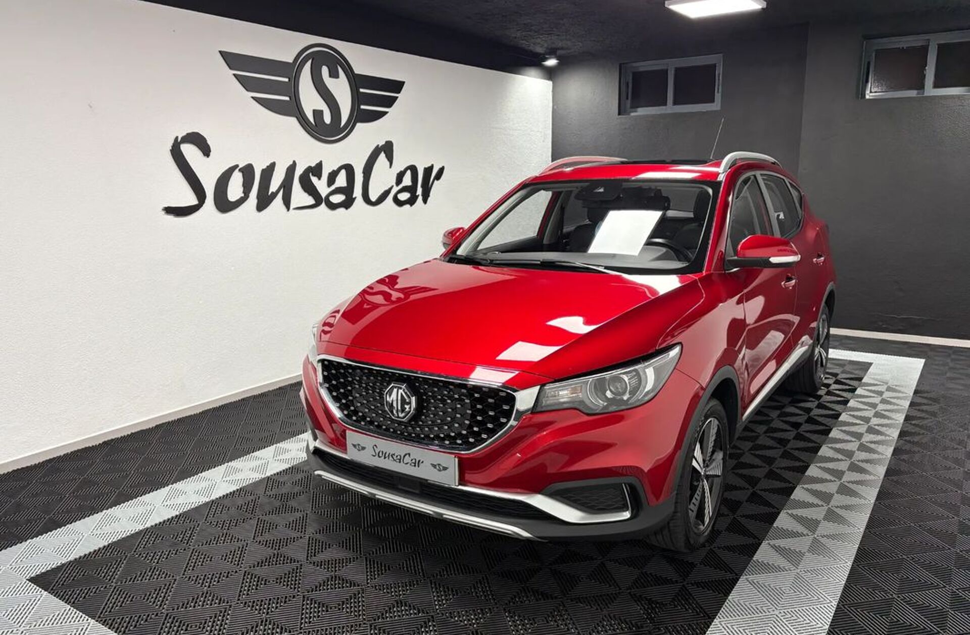 MG ZS 44.5 kWh Luxury