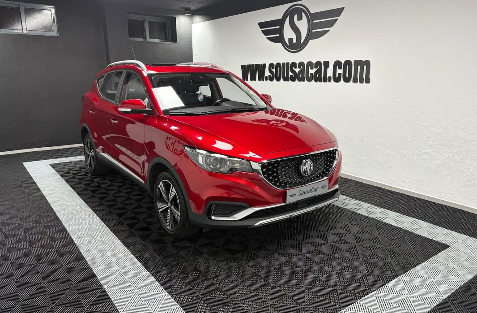 MG ZS 44.5 kWh Luxury