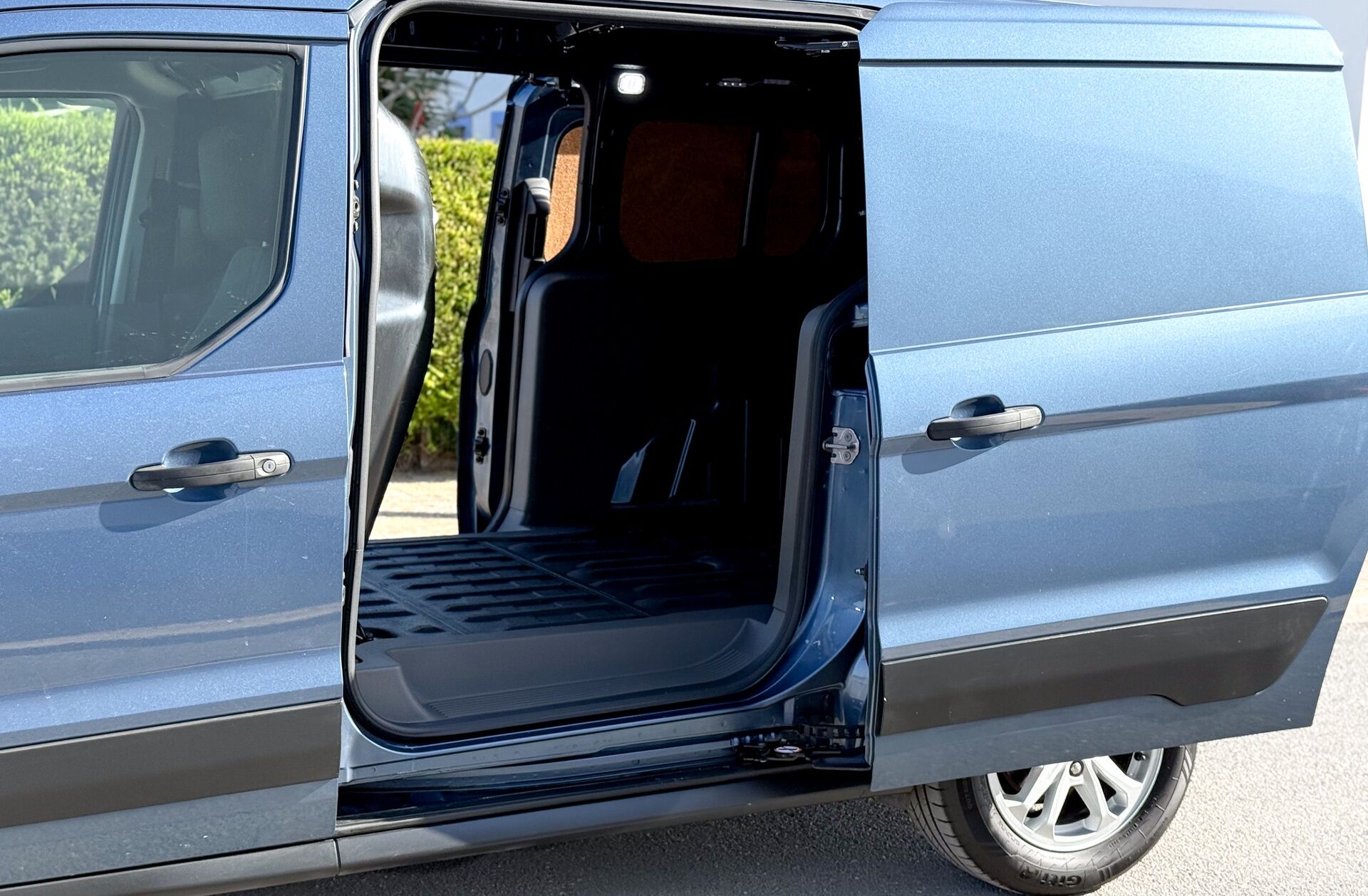 FORD Transit Connect 1.5 TDCi 210 L2 Trend Powershift