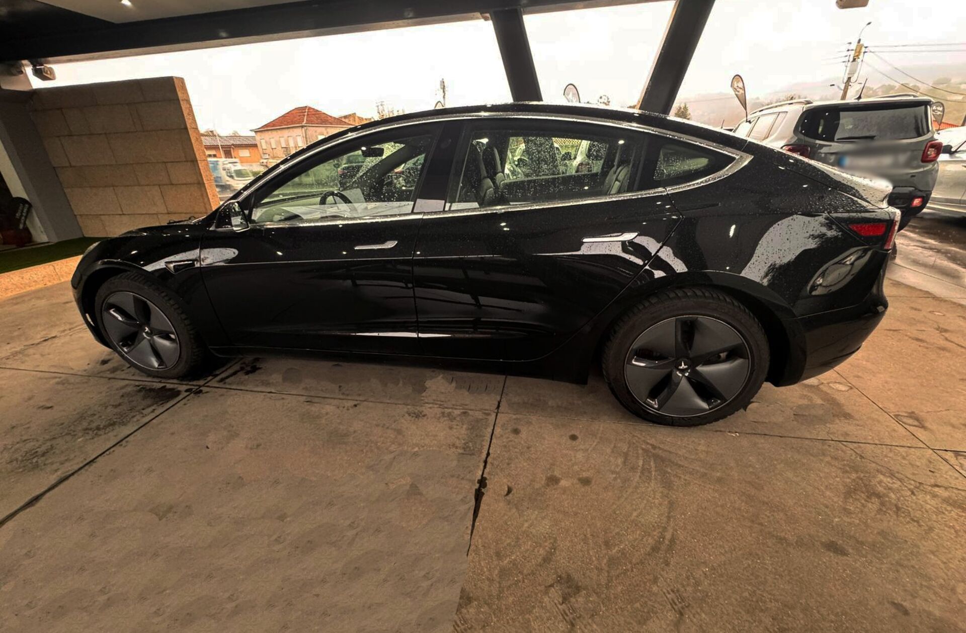 TESLA Model 3 Long-Range Dual Motor AWD