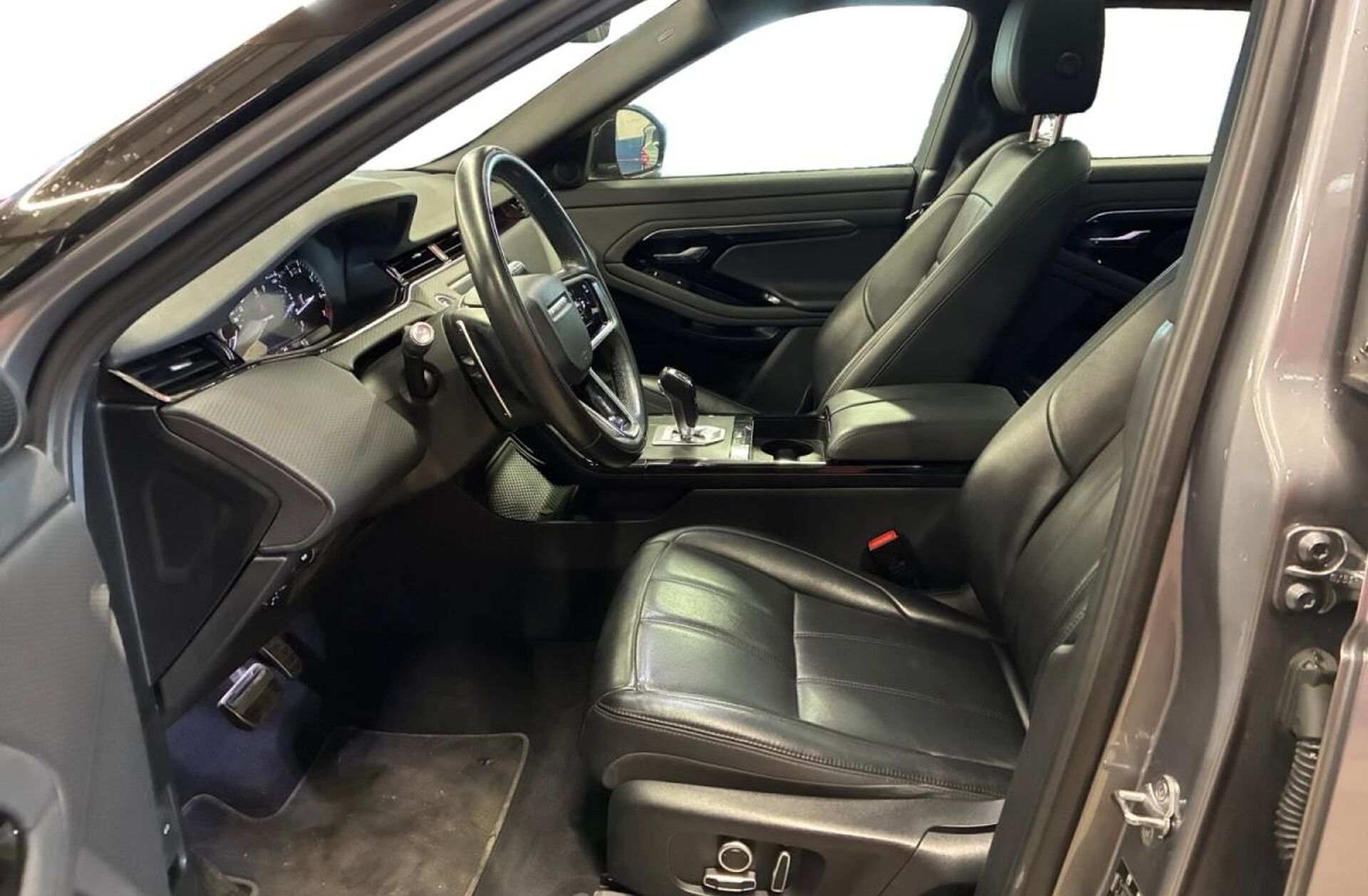 LAND ROVER Range Rover Evoque 2.0 P200 AWD R-Dynamic Auto