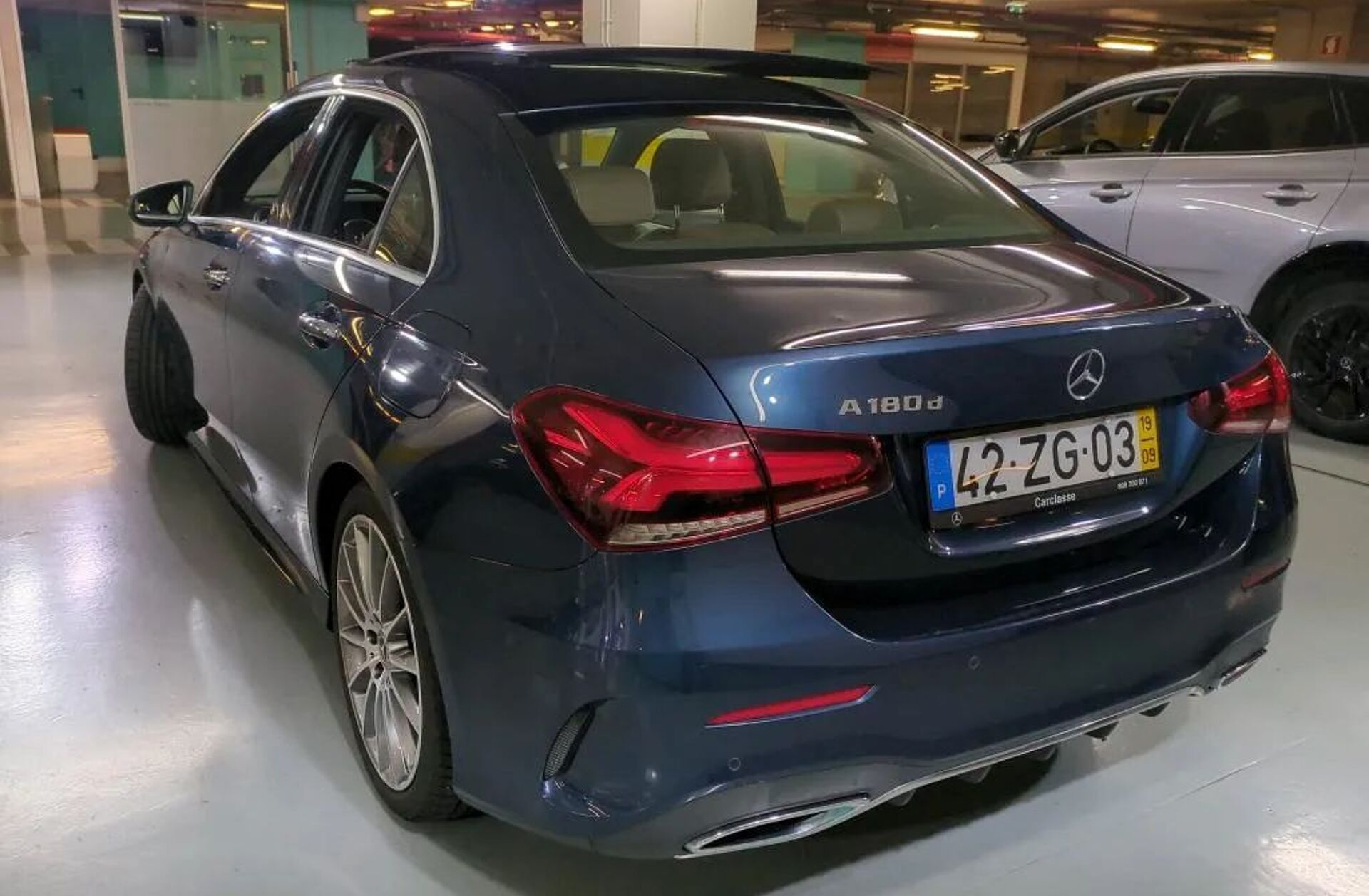 MERCEDES Classe A A 180 d AMG Line Aut.