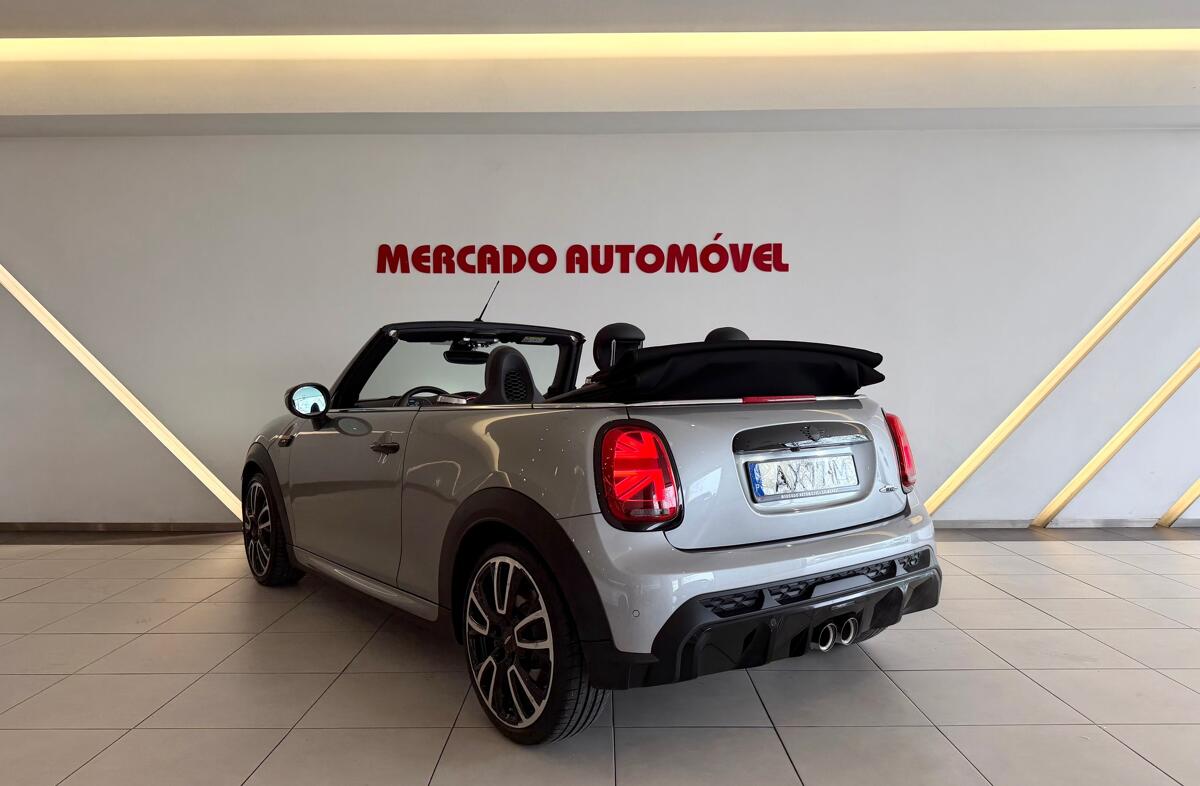 MINI Mini Cooper Premium Mini Yours Auto