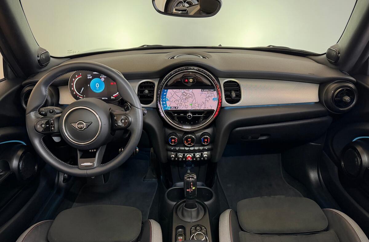 MINI Mini Cooper Premium Mini Yours Auto