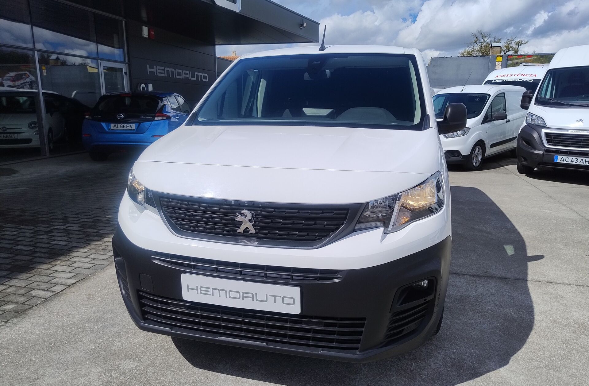 PEUGEOT Partner 1.5 BlueHDi Premium Longa