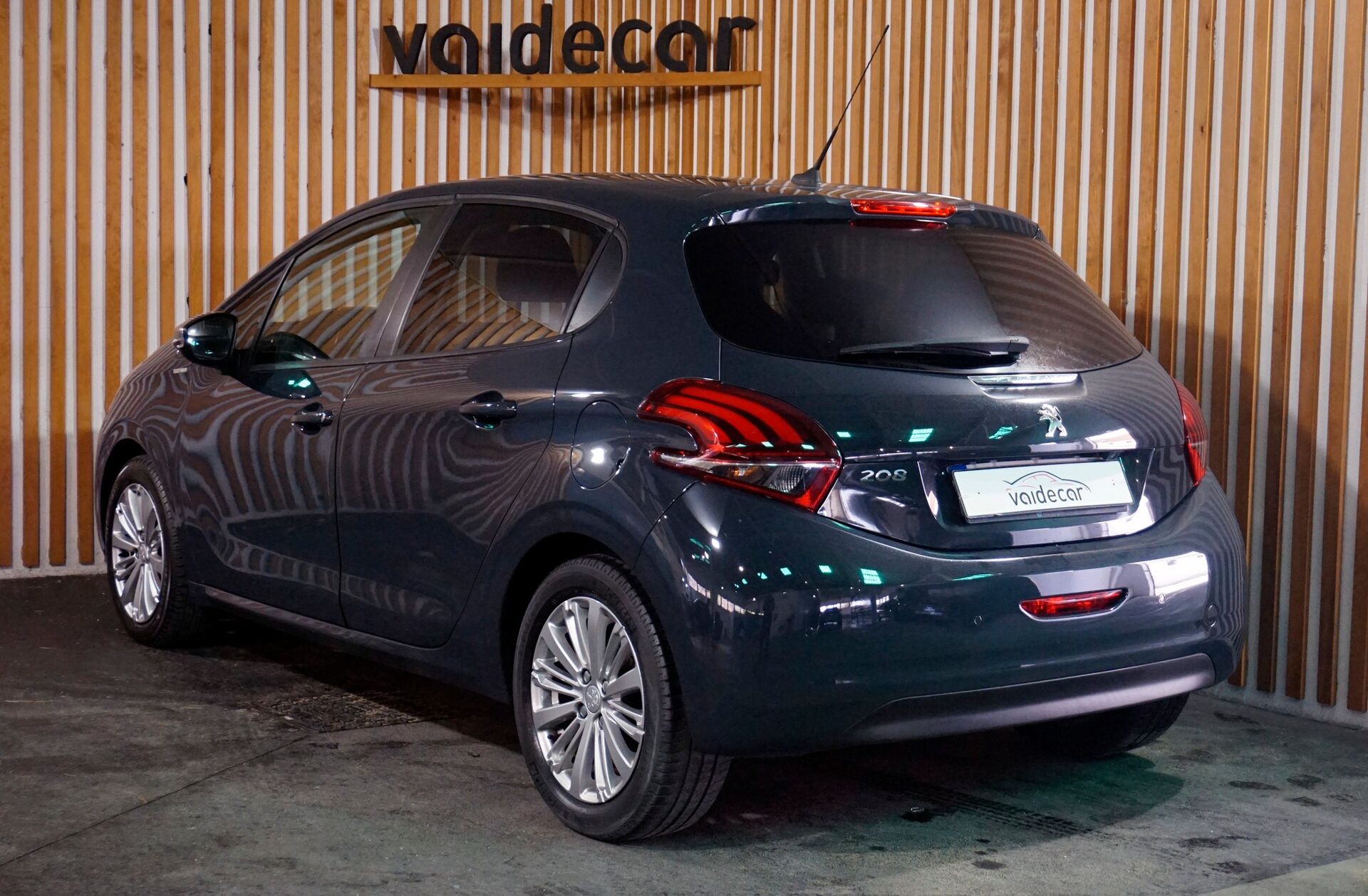 PEUGEOT 208 1.2 PureTech Style