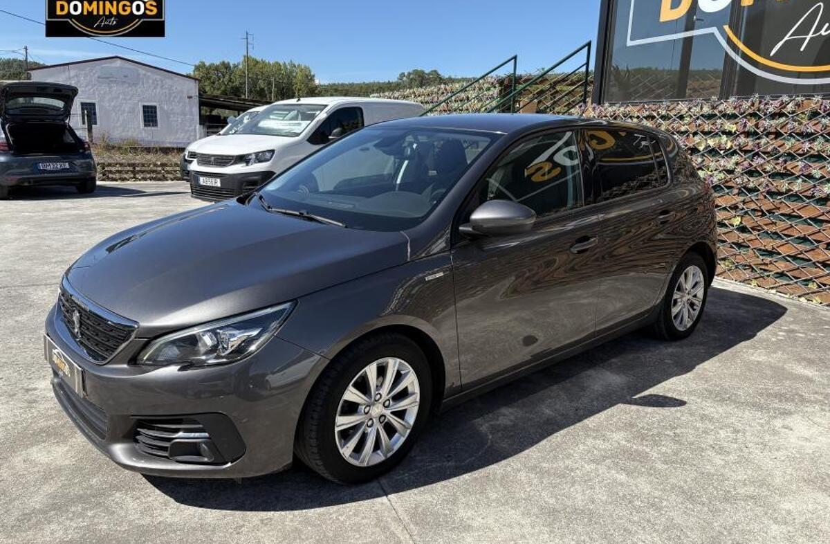 PEUGEOT 308 1.5 BlueHDi Style
