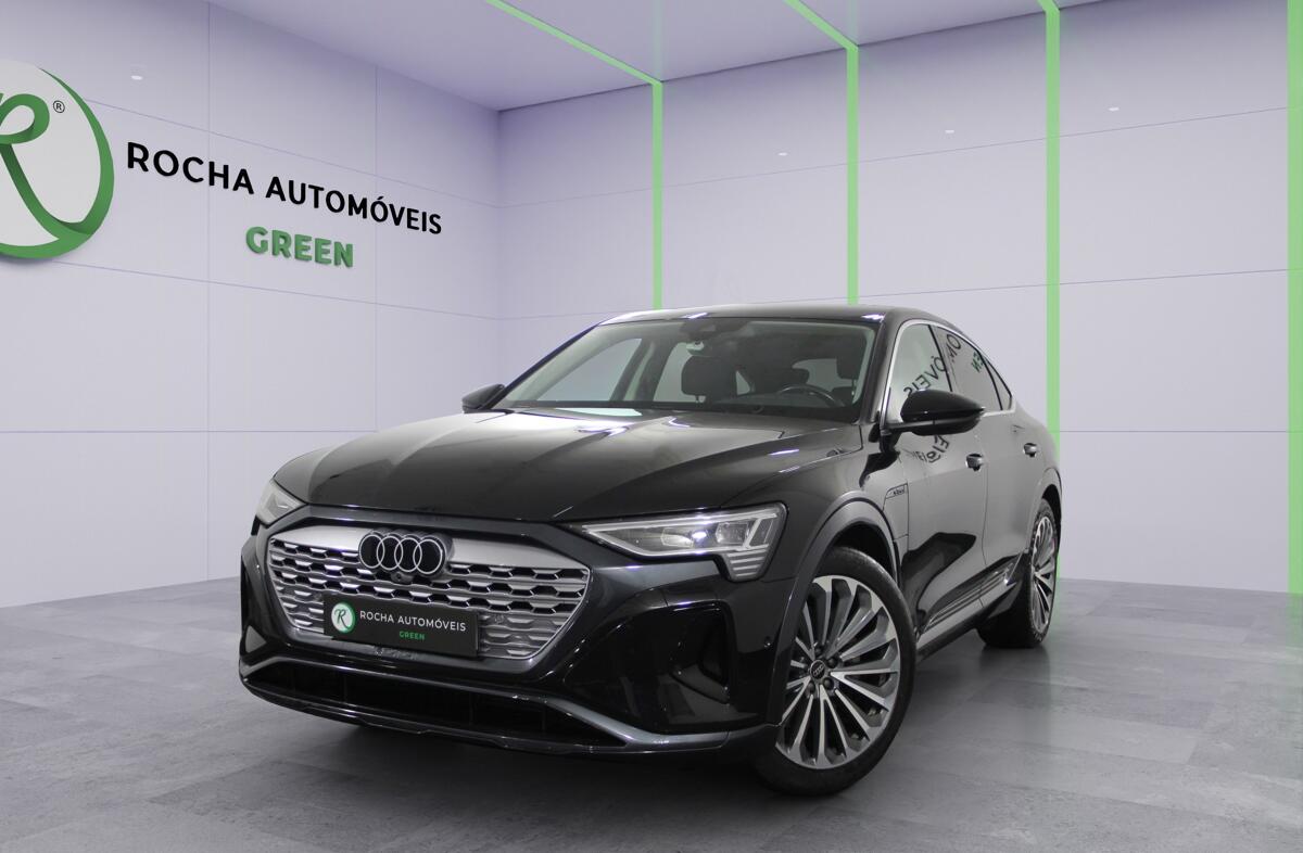 AUDI Q8 55 quattro Advanced