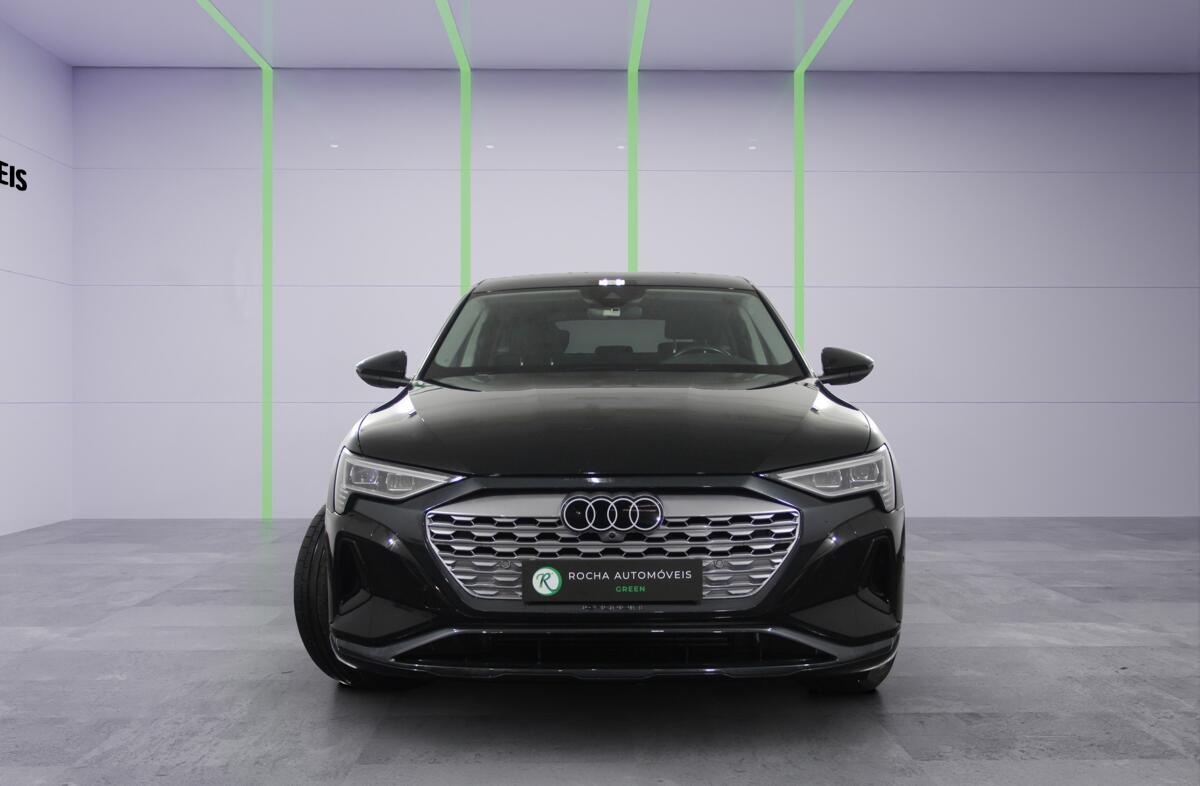 AUDI Q8 55 quattro Advanced