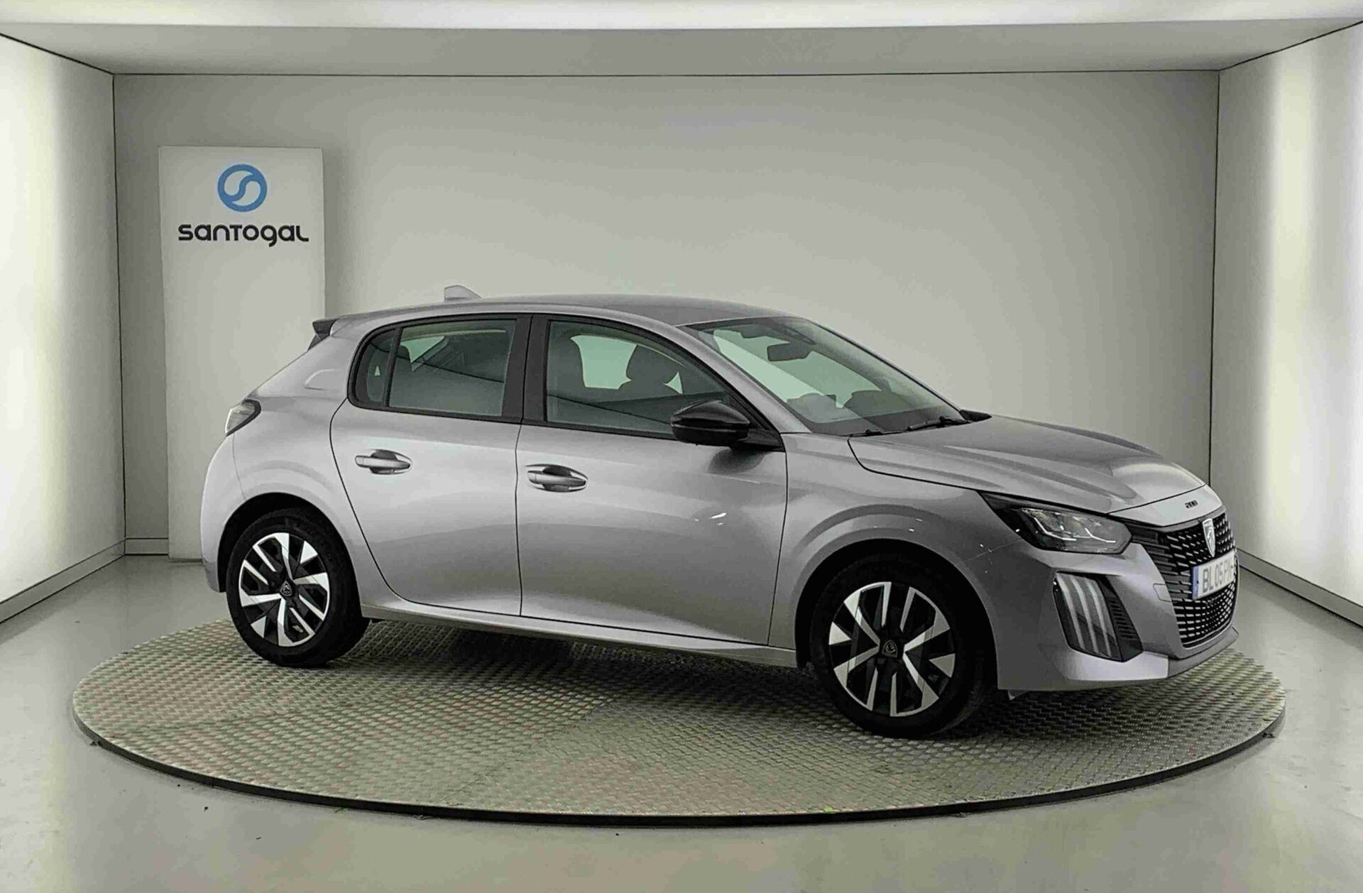 PEUGEOT 208 1.2 PureTech Active