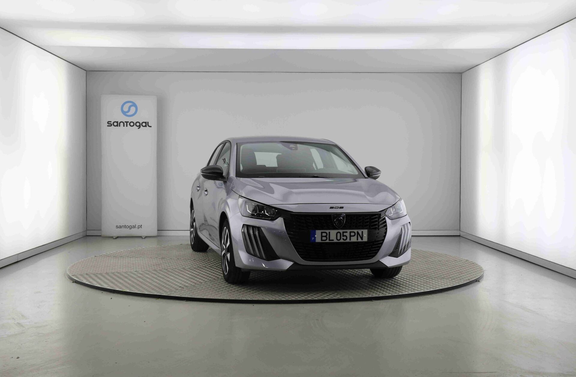 PEUGEOT 208 1.2 PureTech Active