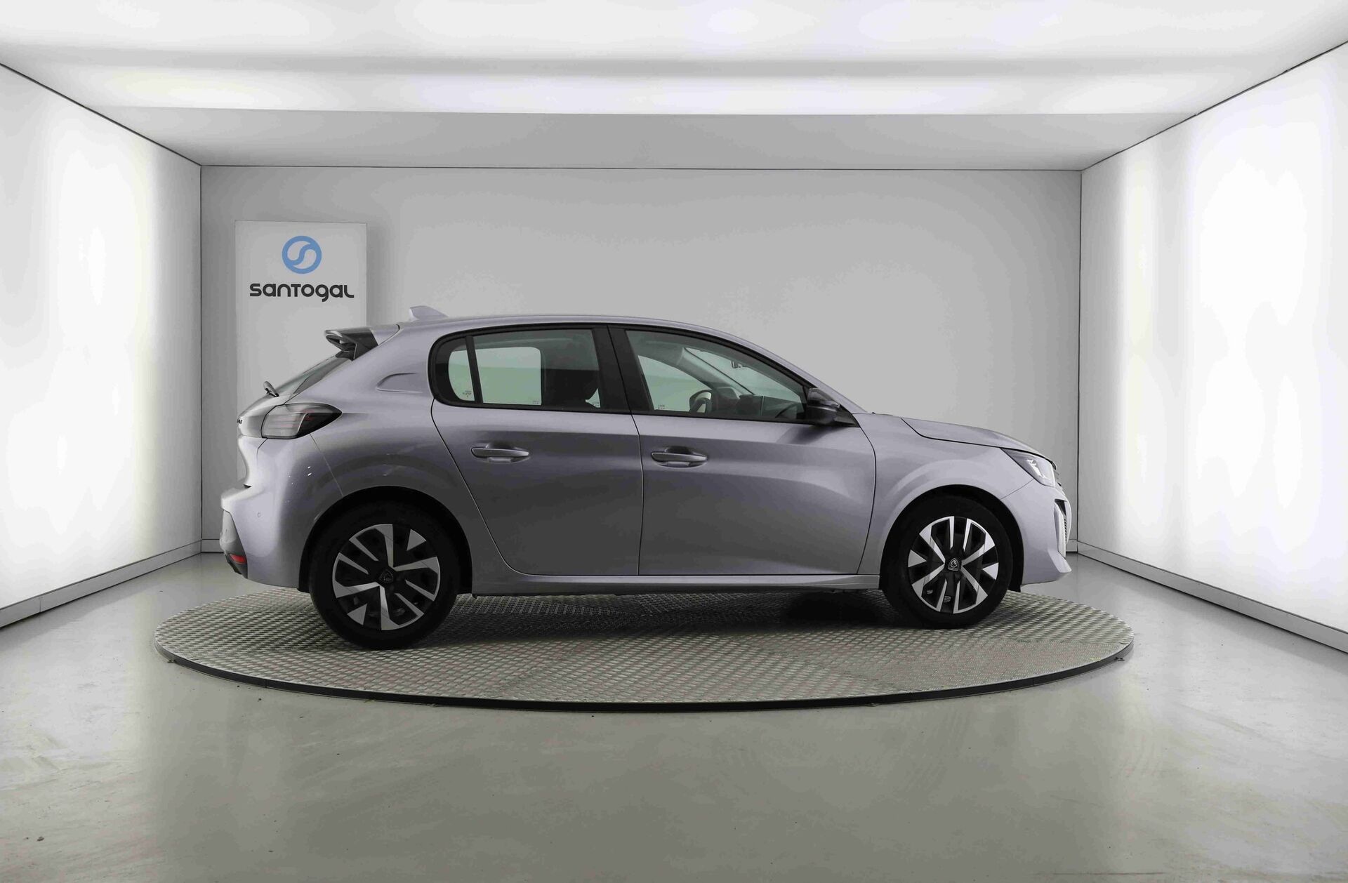 PEUGEOT 208 1.2 PureTech Active