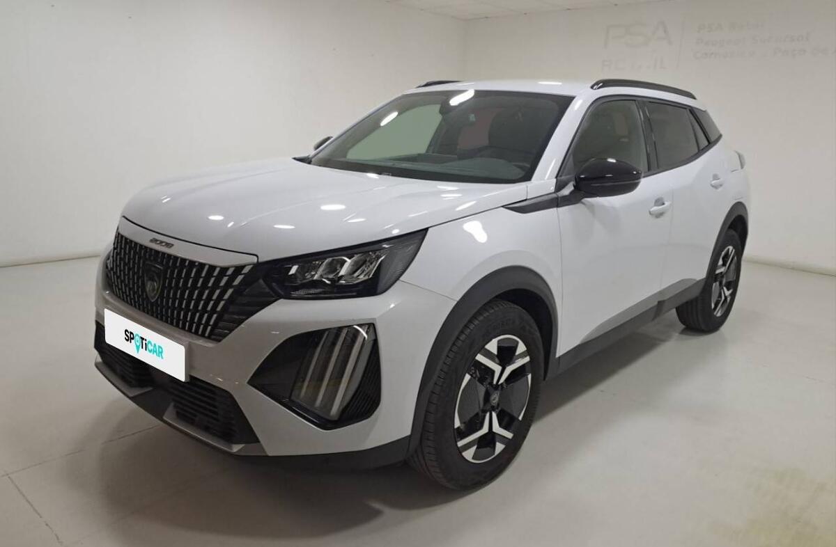 PEUGEOT 2008 1.2 Hybrid Allure e-DCS6
