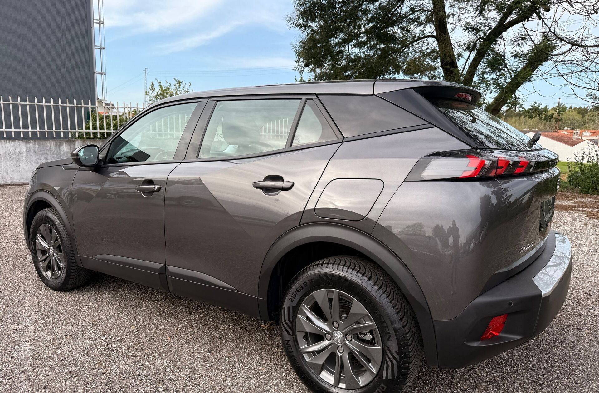 PEUGEOT 2008 1.2 PureTech Active Pack