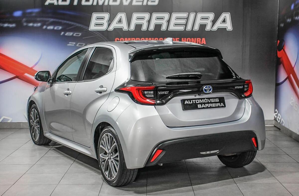 TOYOTA Yaris 1.5 HDF Luxury