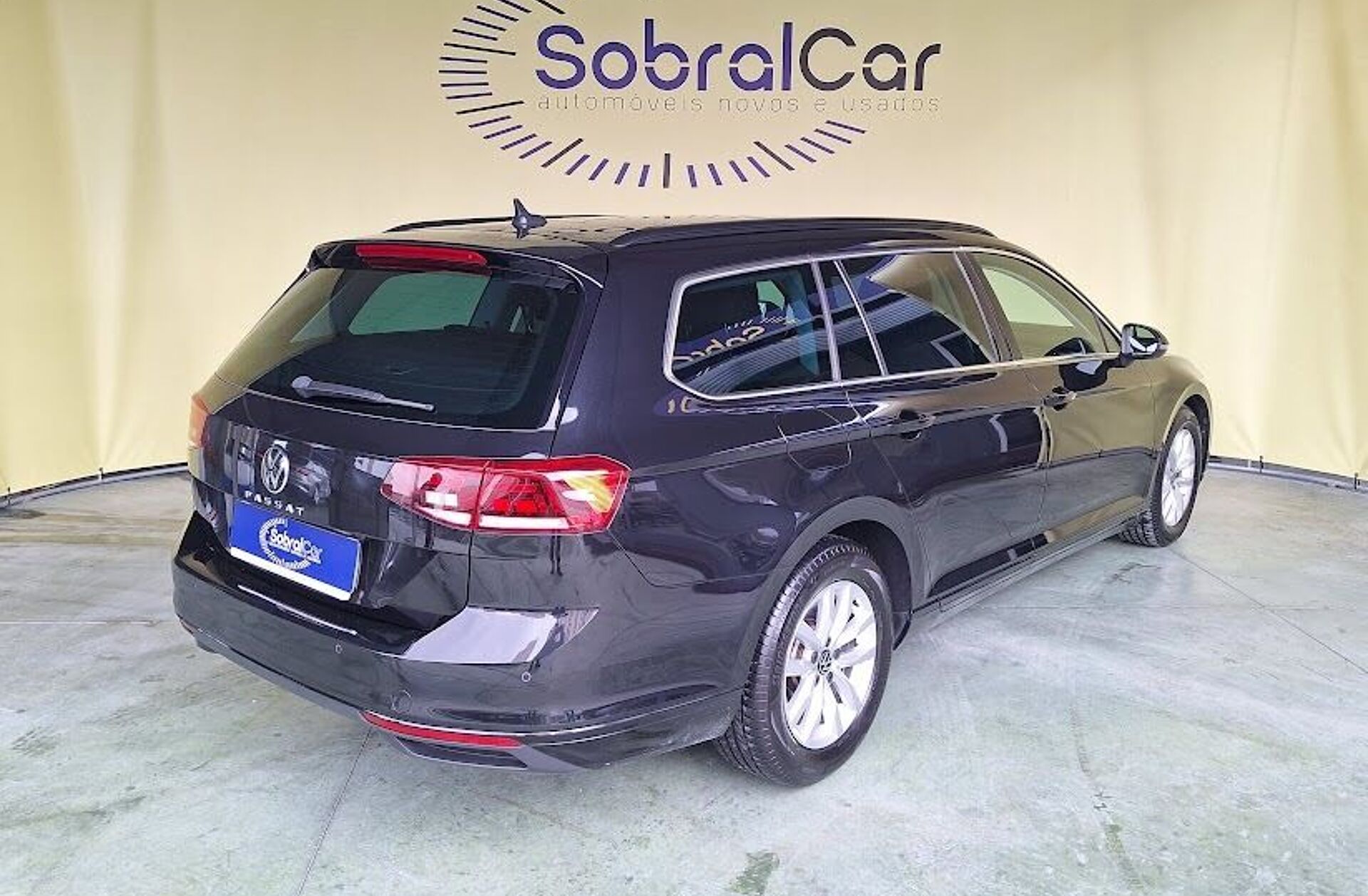 VOLKSWAGEN Passat 2.0 TDI Business DSG