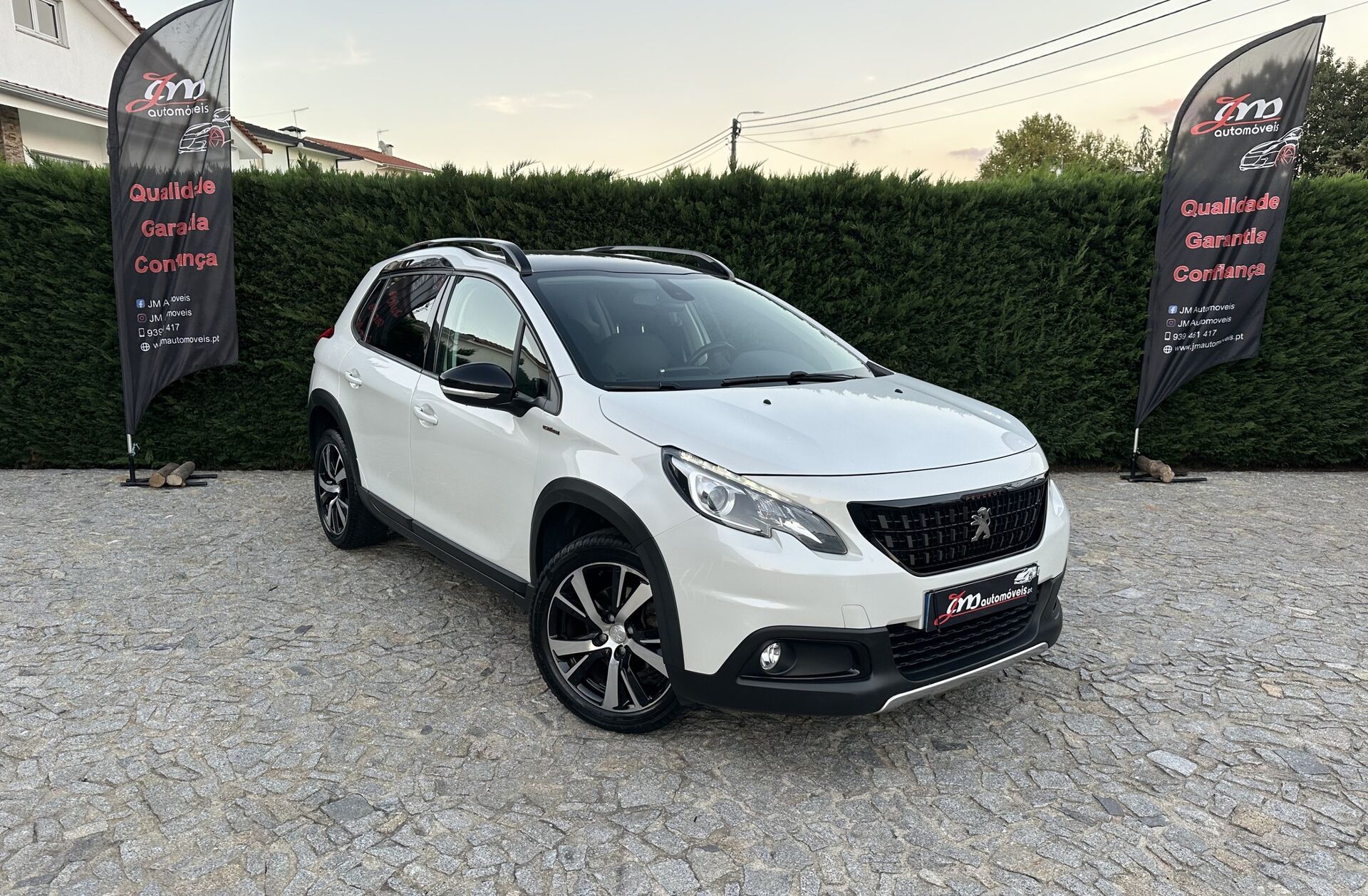 PEUGEOT 2008 1.2 PureTech GT Line