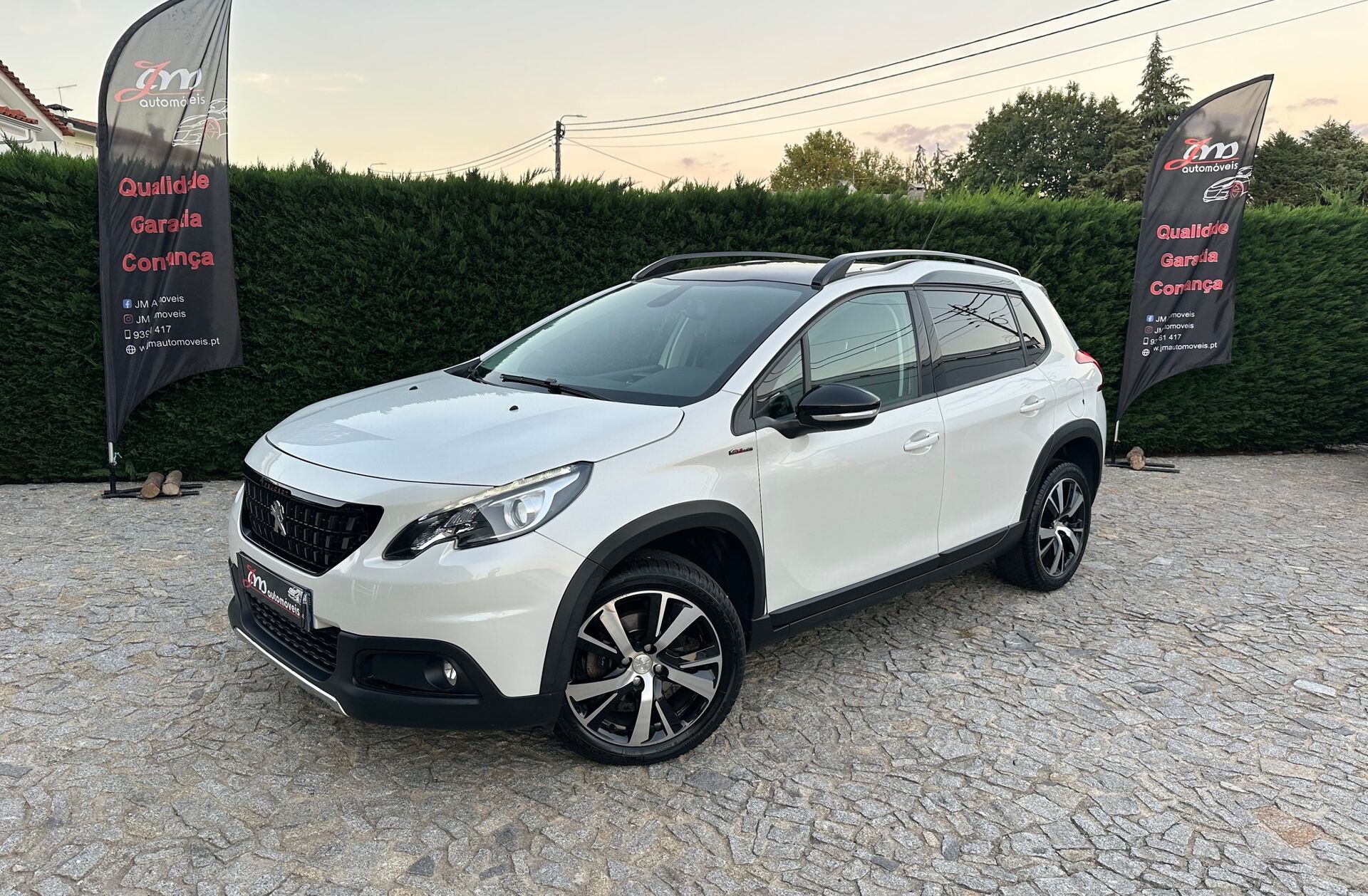 PEUGEOT 2008 1.2 PureTech GT Line