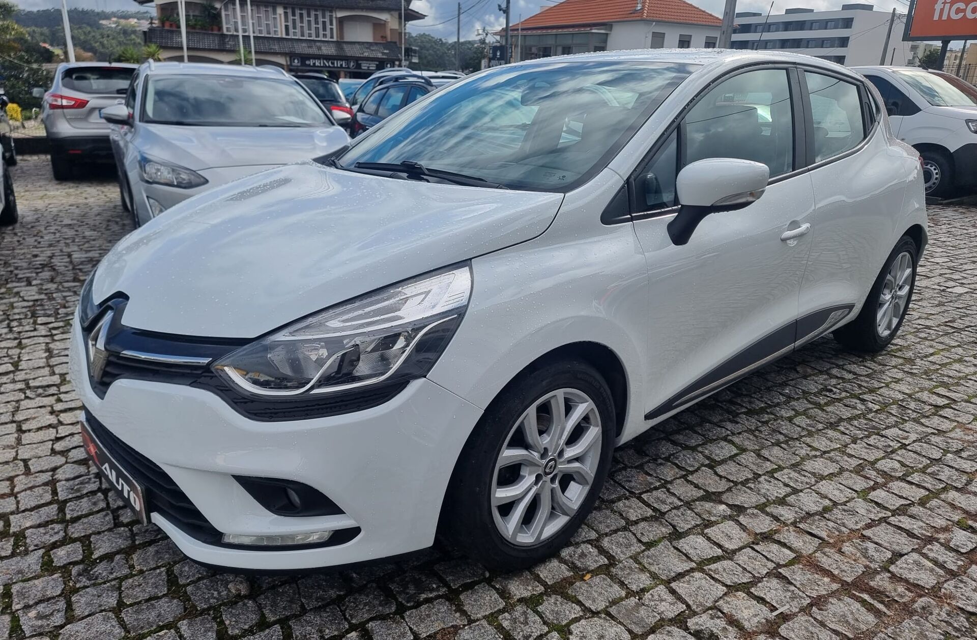 RENAULT Clio 1.5 dCi GT Line EDC