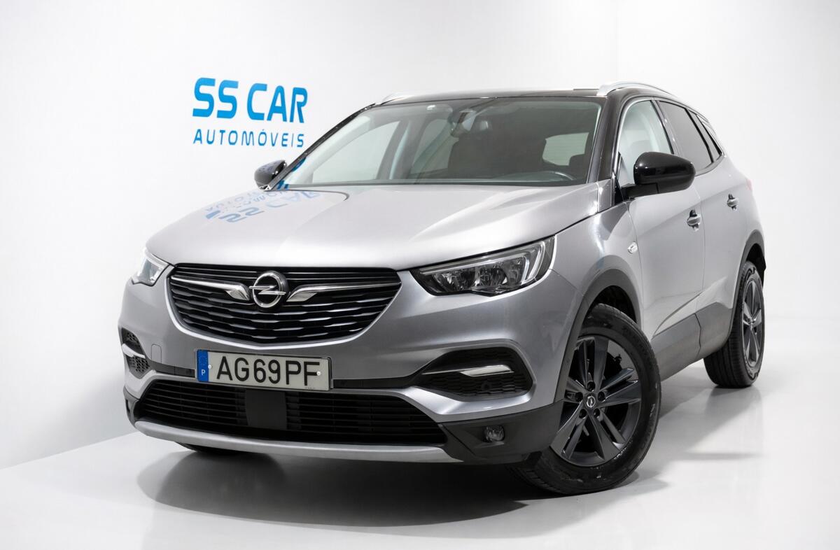 OPEL Grandland X 1.5 CDTI Design & Tech