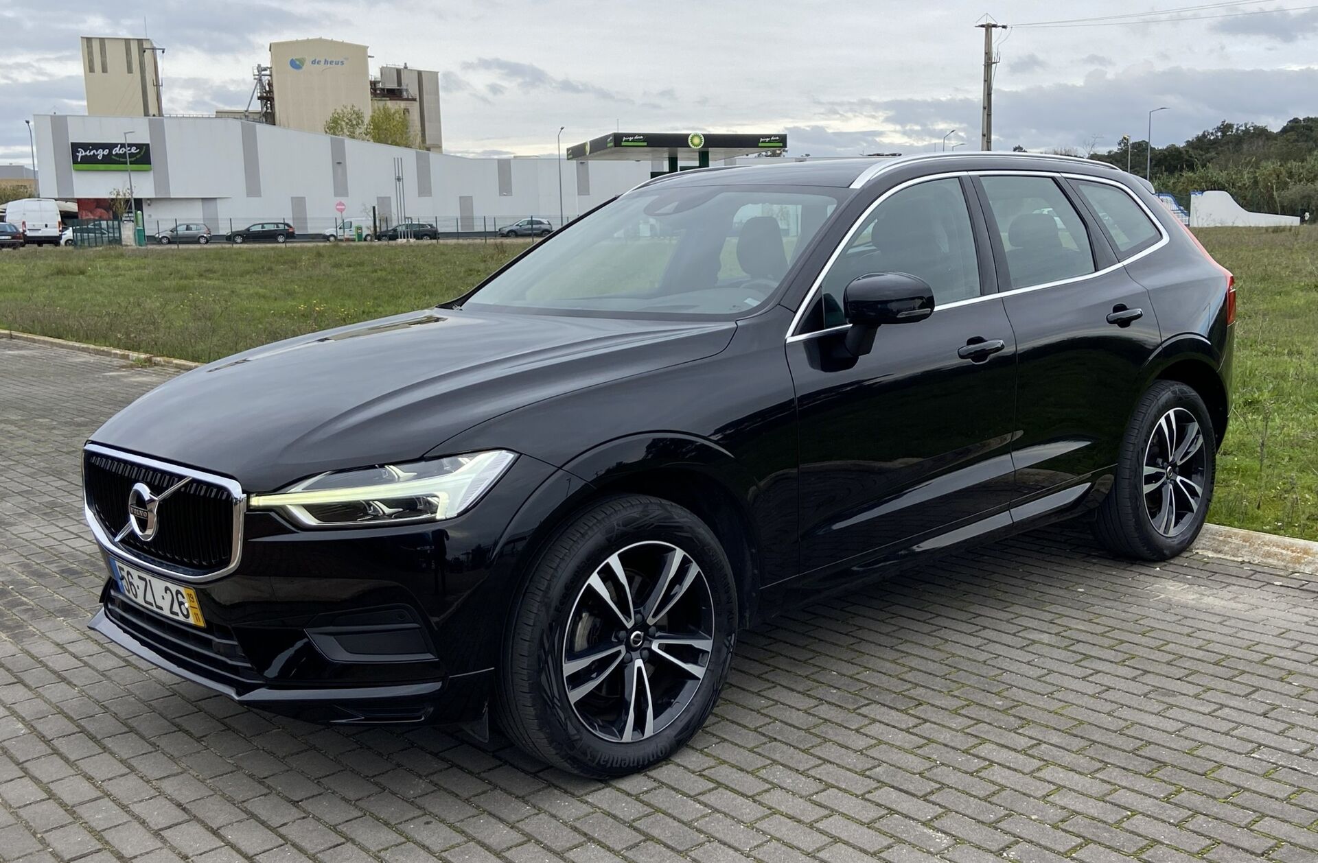 VOLVO XC60 2.0 D4 Momentum Plus Geartronic