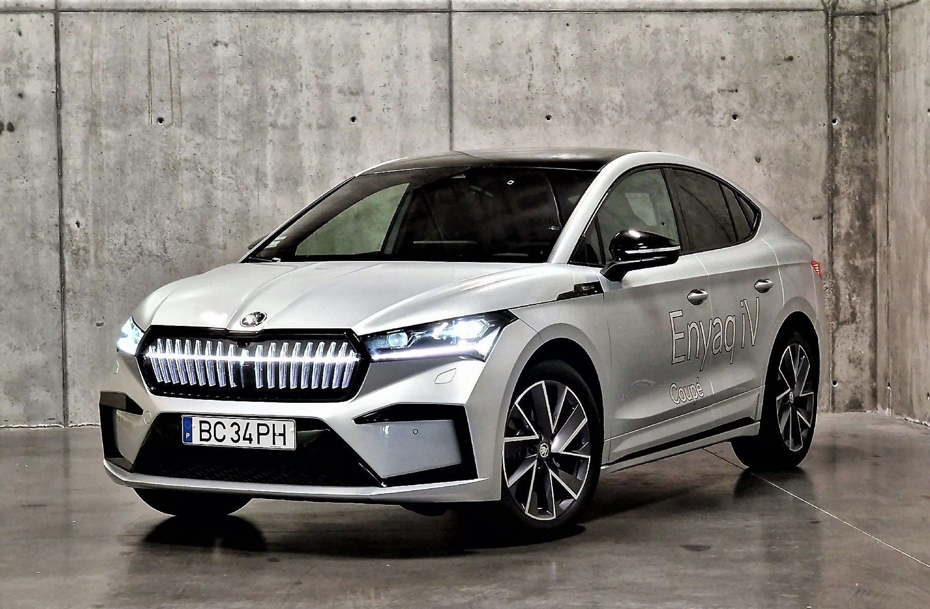 SKODA Enyaq IV 80 Sportline