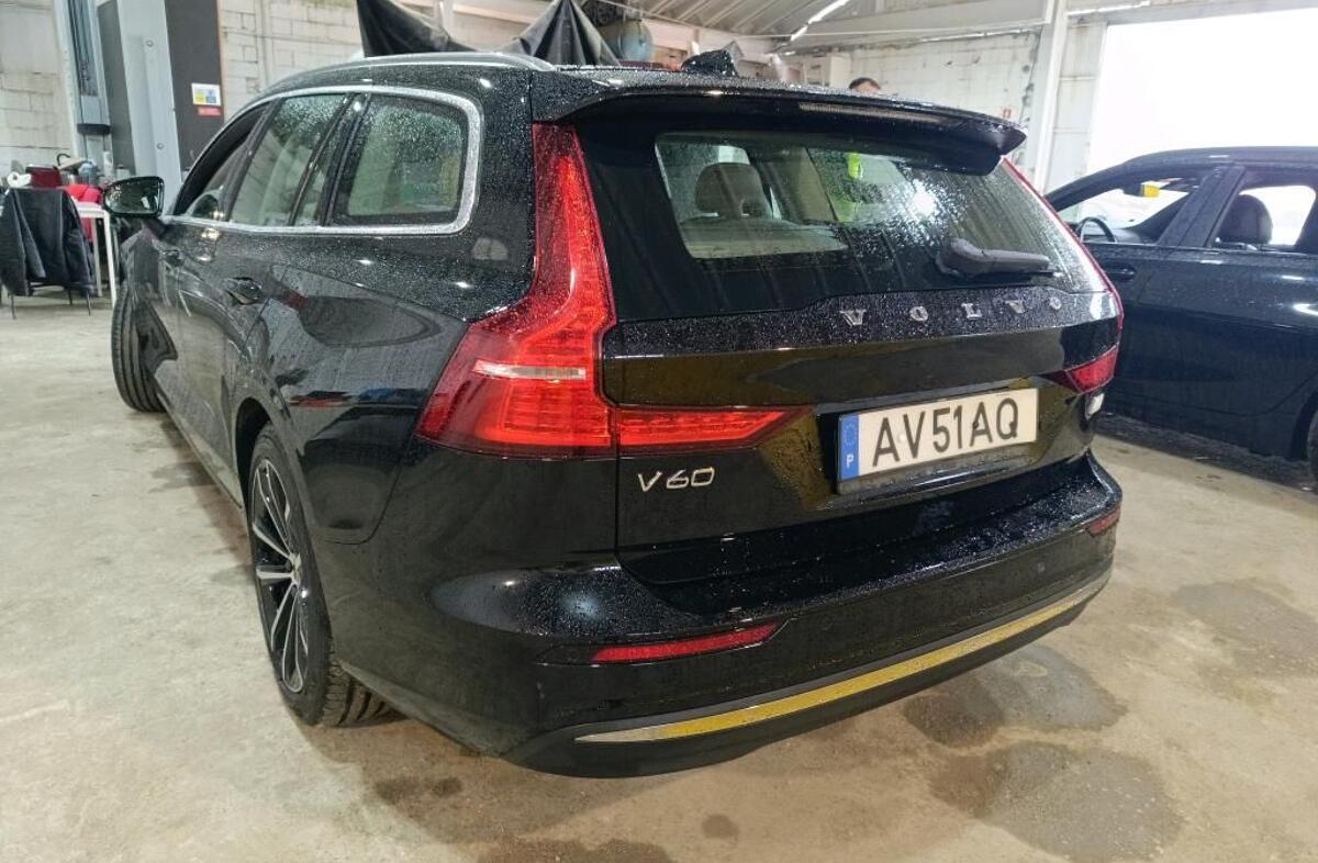 VOLVO V60 2.0 T8 AWD TE Core