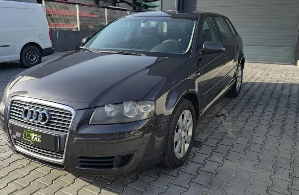AUDI A3 1.9 TDi Attraction