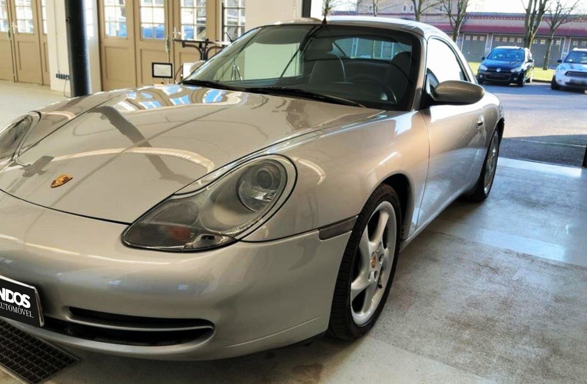 PORSCHE 911 Carrera 4 Cabrio