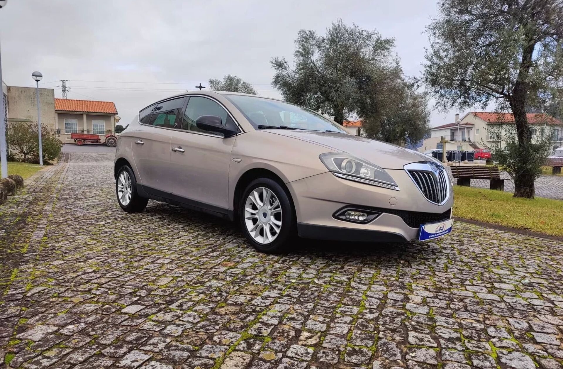 LANCIA Delta 1.6 M-Jet Oro