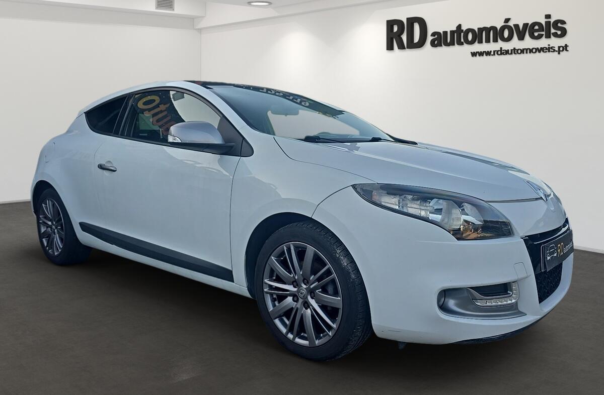 RENAULT Mégane Coupé 1.5 dCi Dynamique