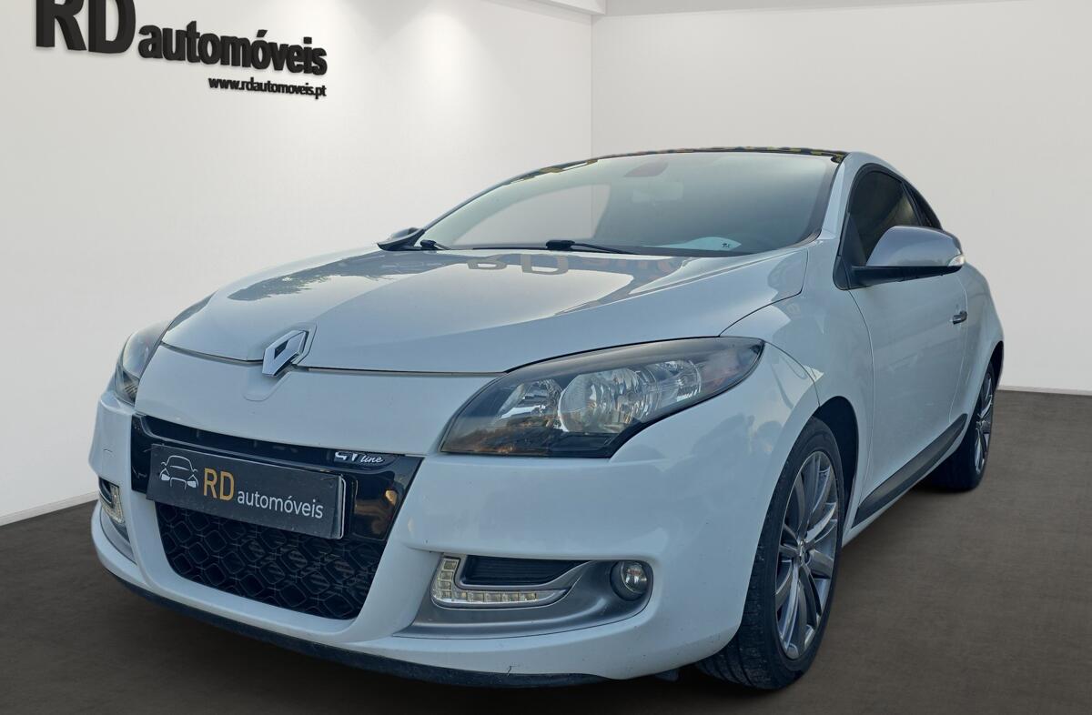 RENAULT Mégane Coupé 1.5 dCi Dynamique