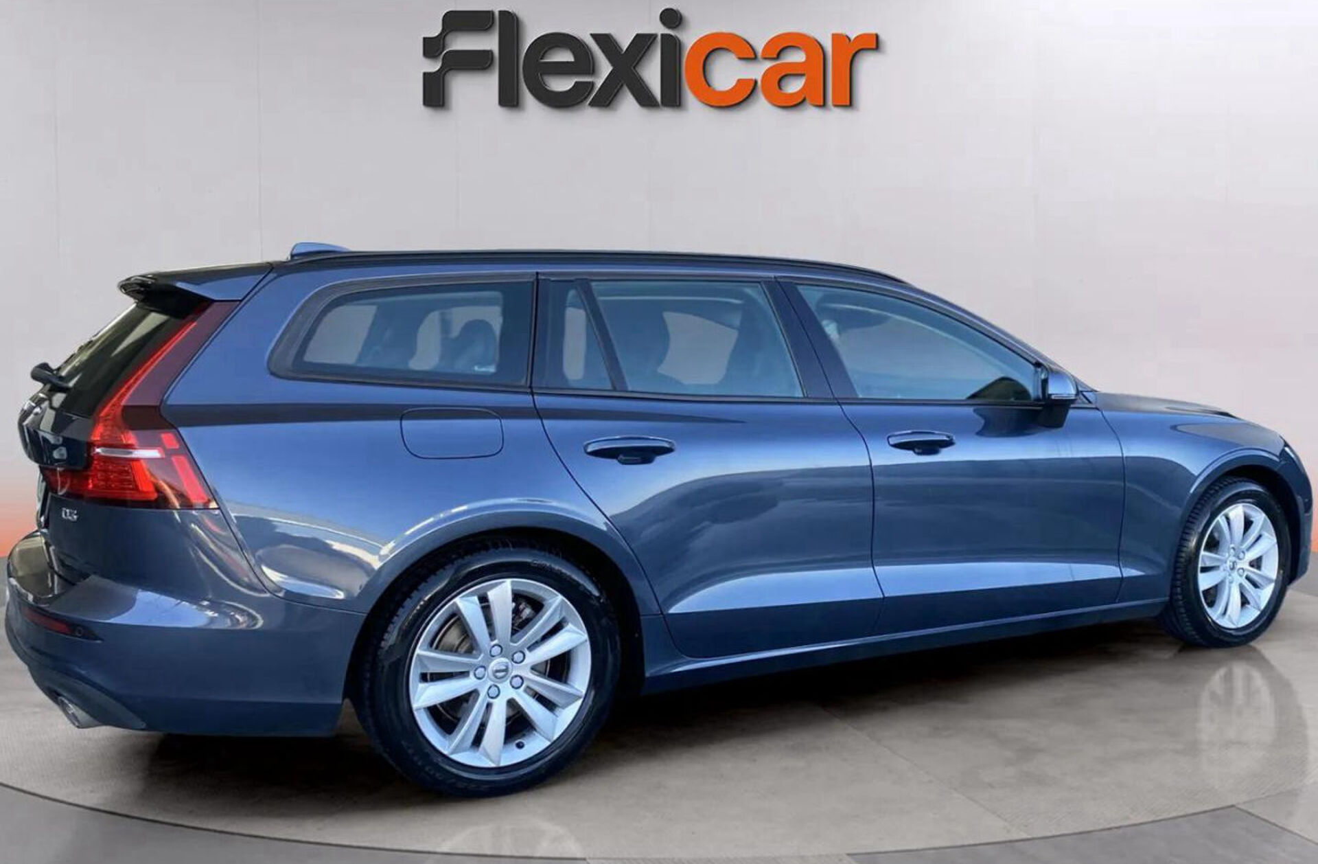 VOLVO V60 2.0 D3 Momentum