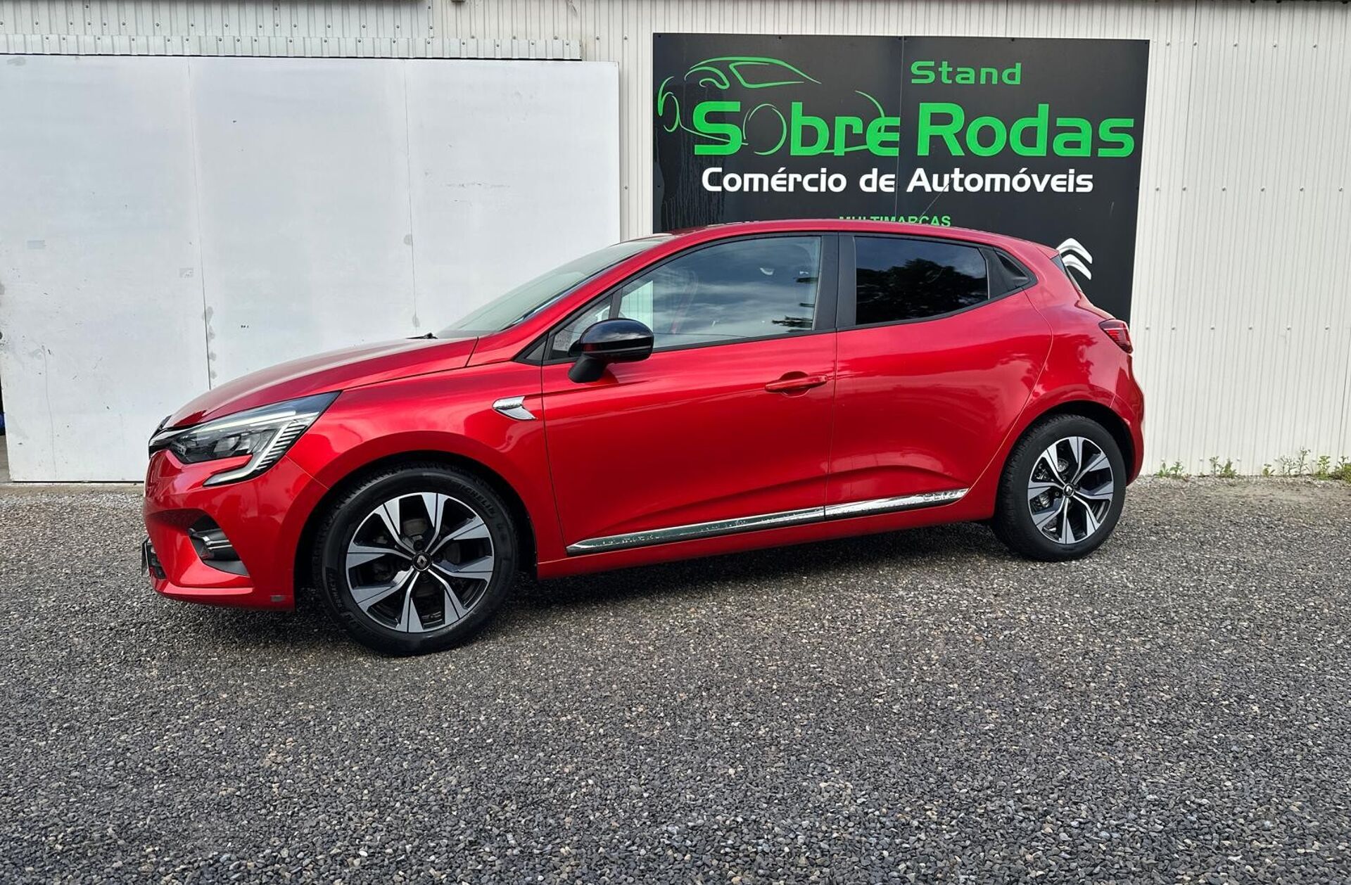 RENAULT Clio 1.0 TCe Limited CVT