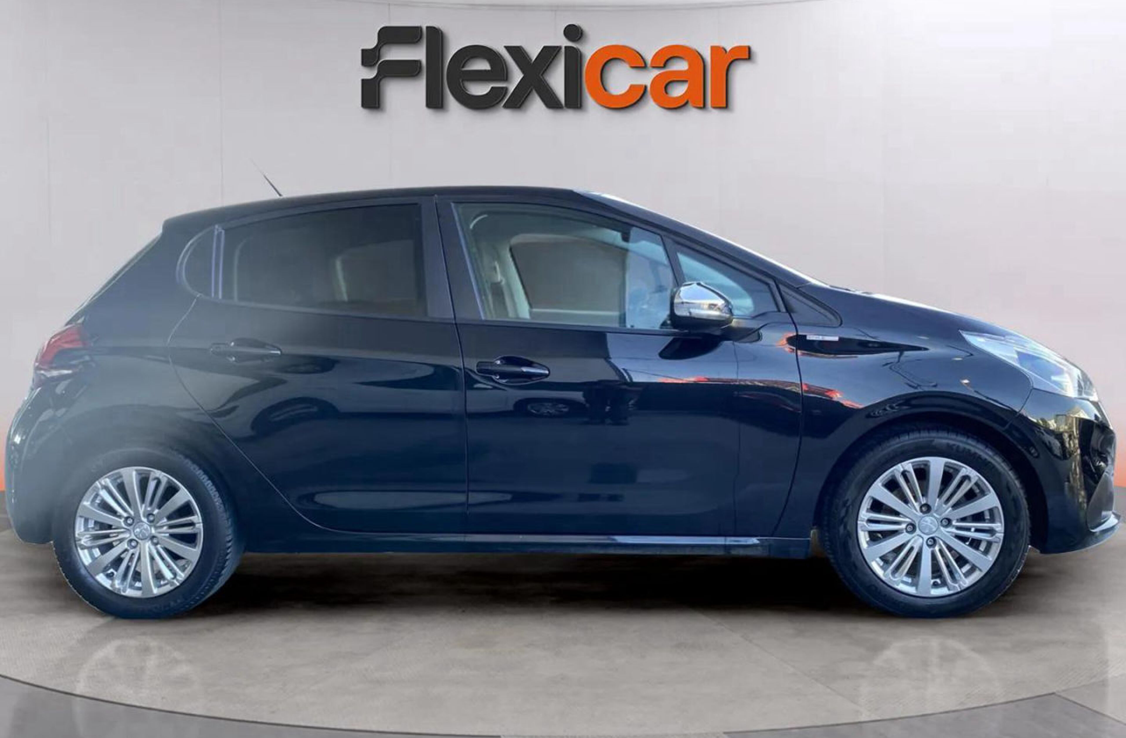 PEUGEOT 208 1.2 PureTech Style