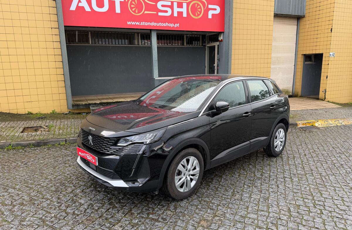 PEUGEOT 3008 1.2 PureTech Active