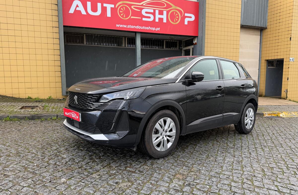 PEUGEOT 3008 1.2 PureTech Active