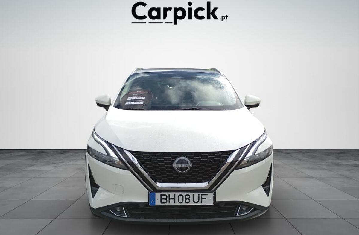 NISSAN Qashqai 1.3 DIG-T N-Connecta LED Xtronic