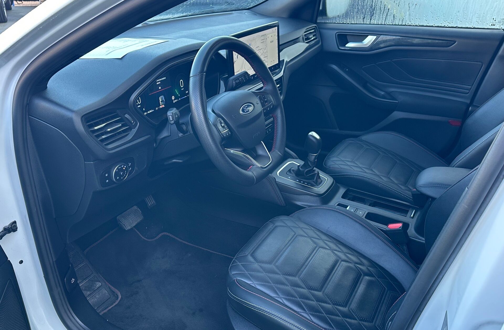 FORD Focus 1.0 EcoBoost MHEV ST-Line X Aut.