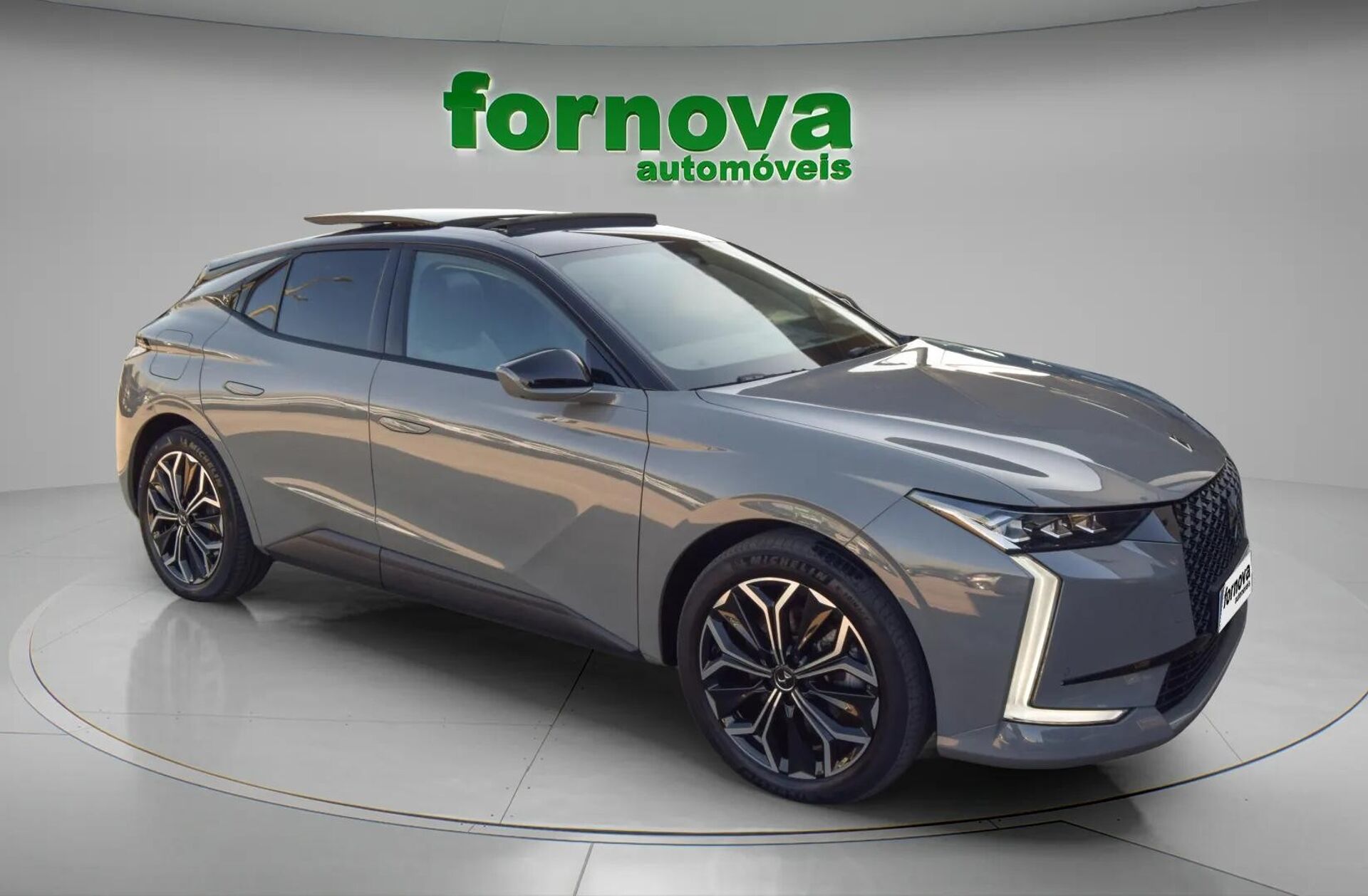 DS DS 4 E-Tense La Première EAT8