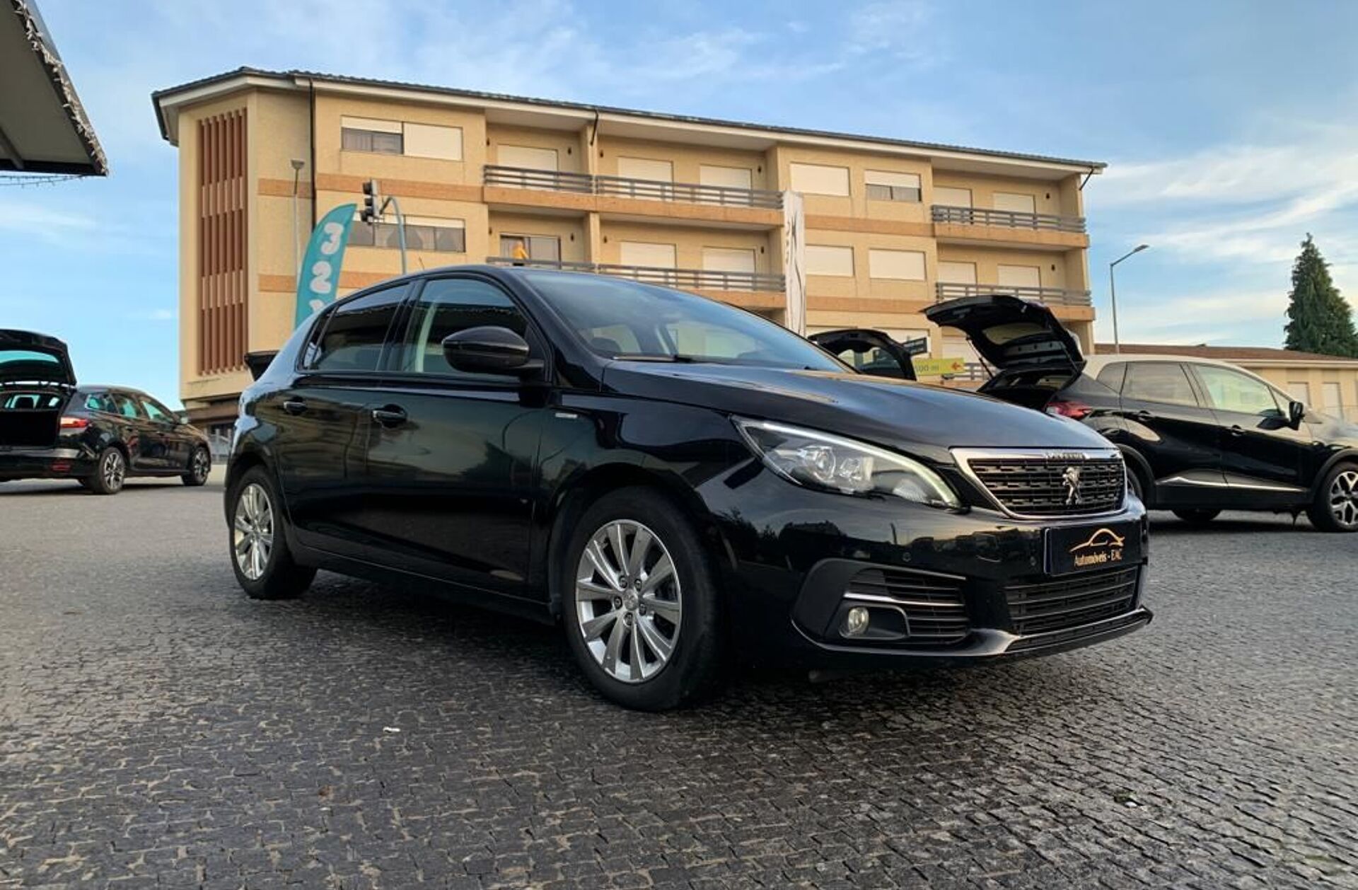 PEUGEOT 308 1.5 BlueHDi Style