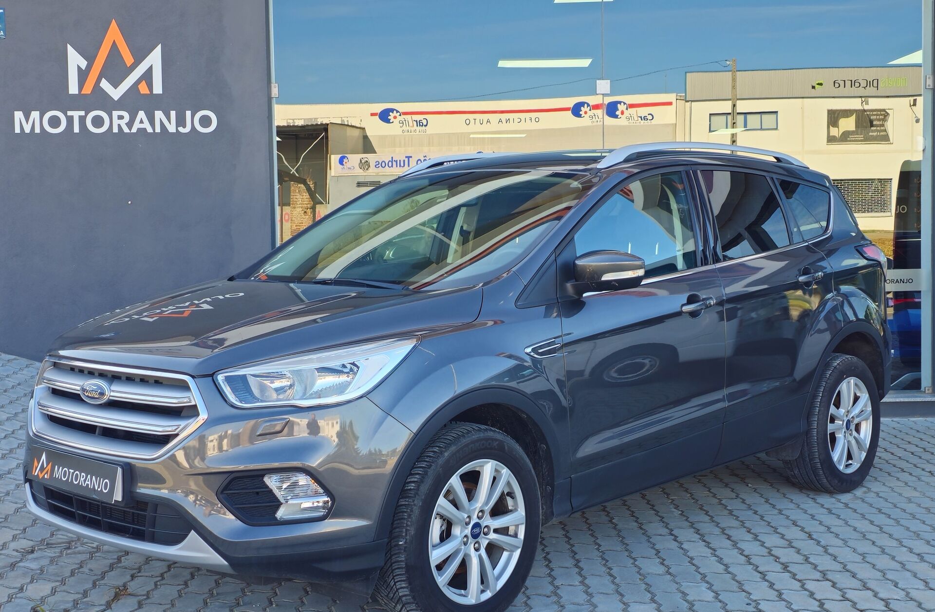 FORD Kuga 1.5 EcoBoost 2x4 Trend
