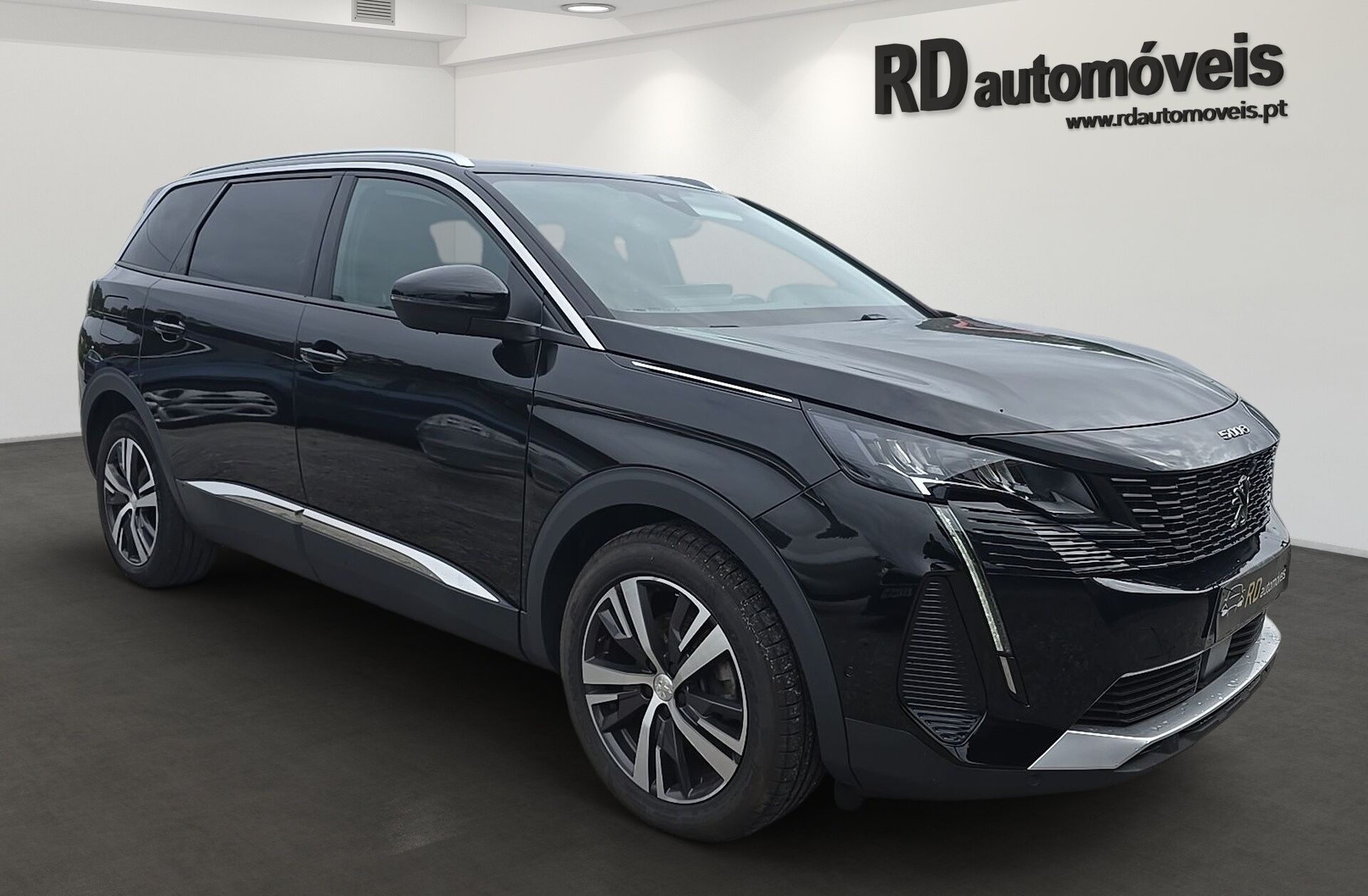 PEUGEOT 5008 1.5 BlueHDi Allure Pack EAT8