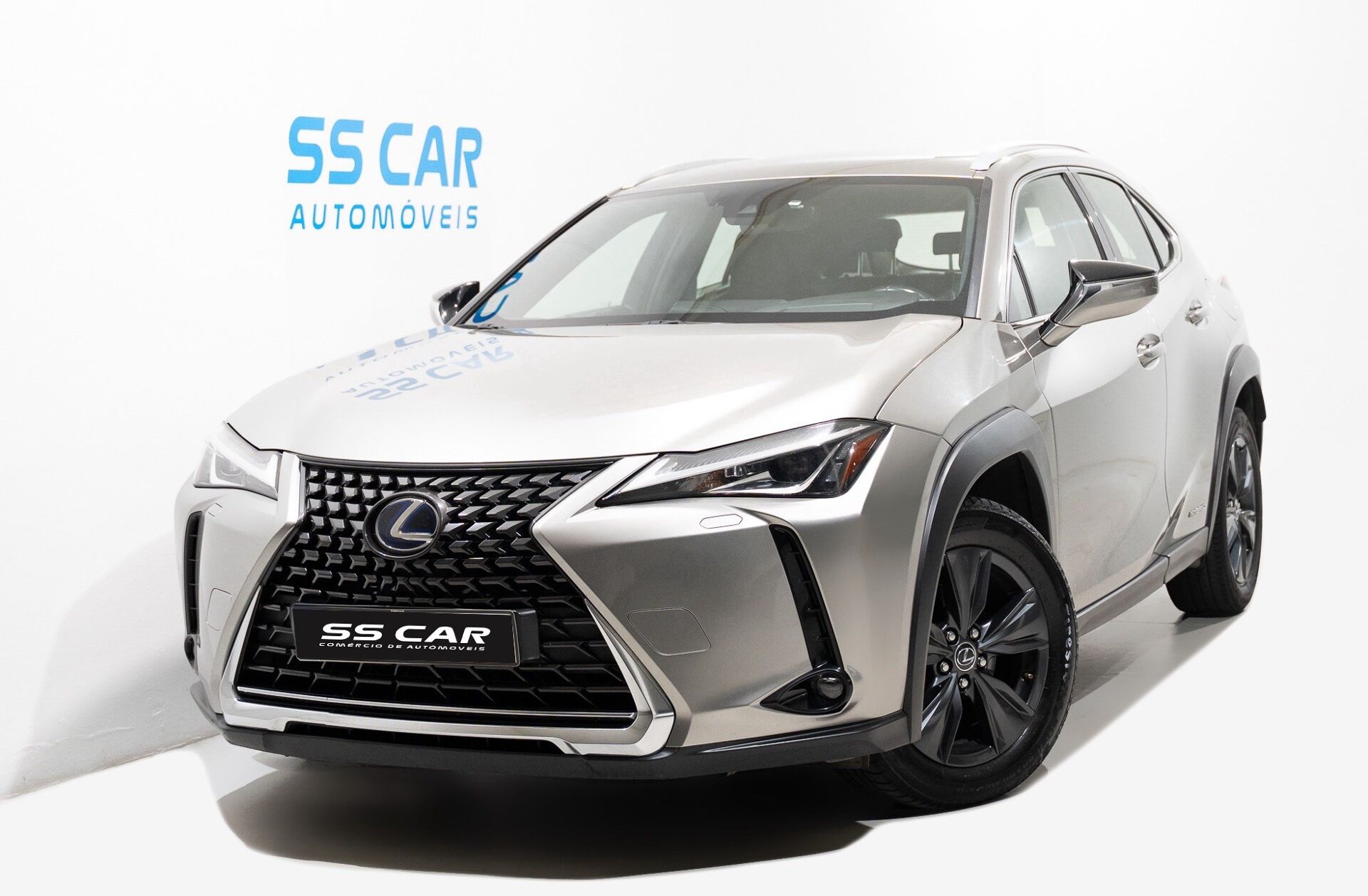 LEXUS UX 250h Premium
